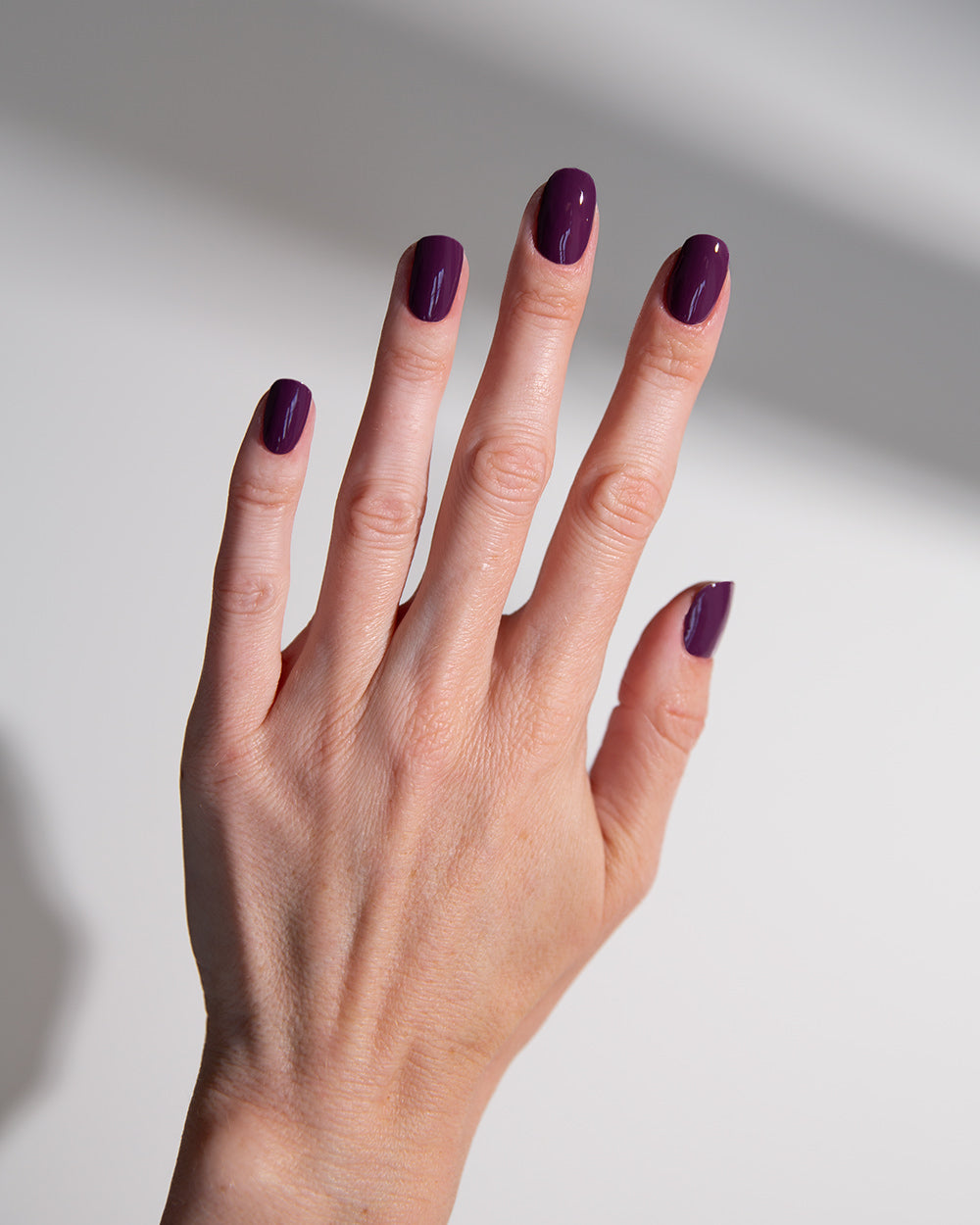 maniko-eggplant-uv-uv-gel-strips image 2