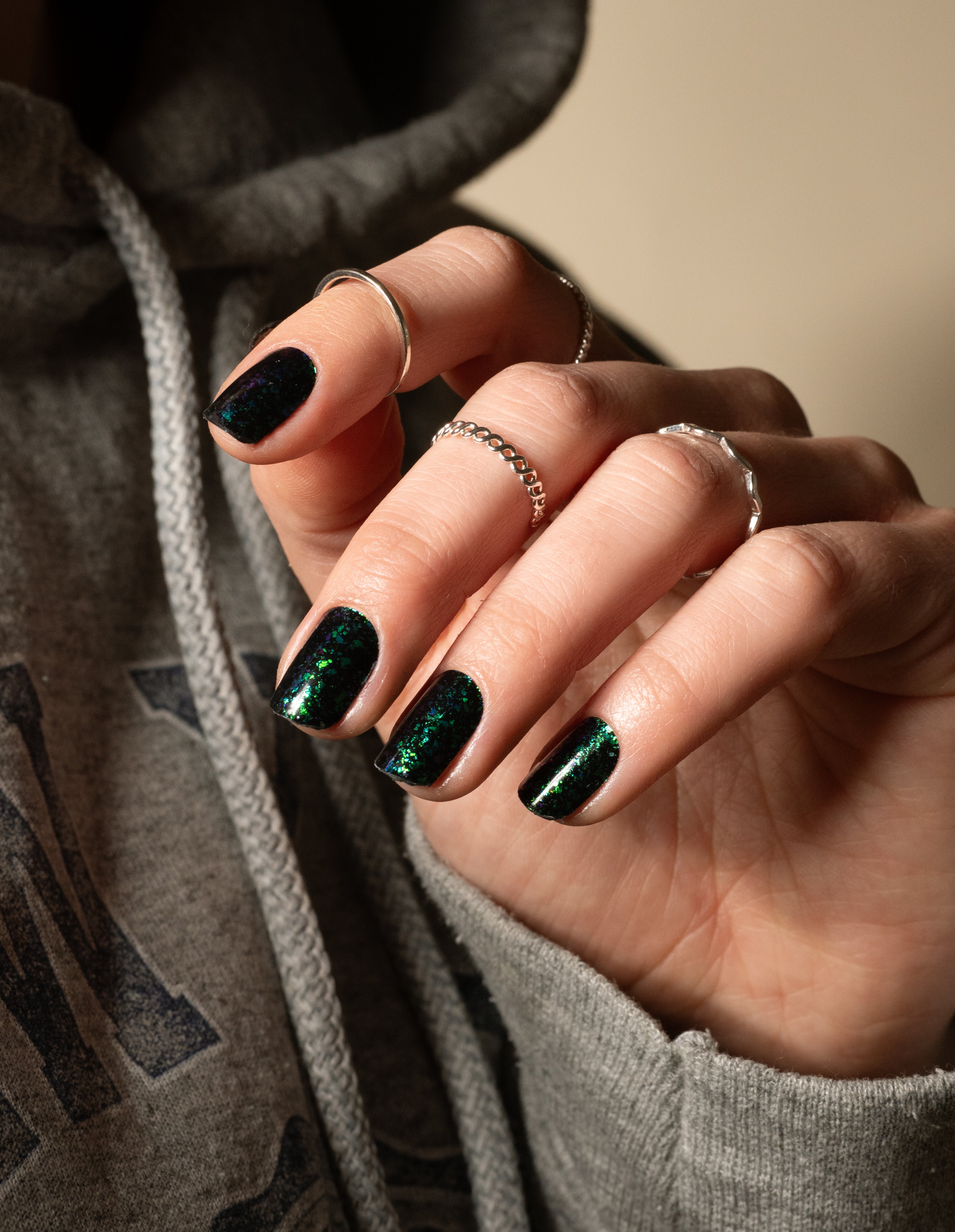 miss-sophie-black-azure-uv-gel-wraps image 2