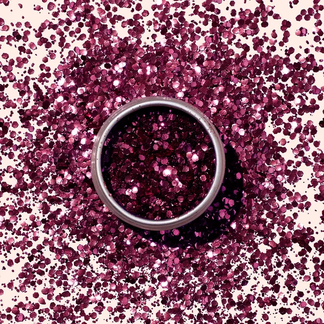 manucurist-biologisch-abbaubare-pailletten-bordeaux-nagelglitzer image 1