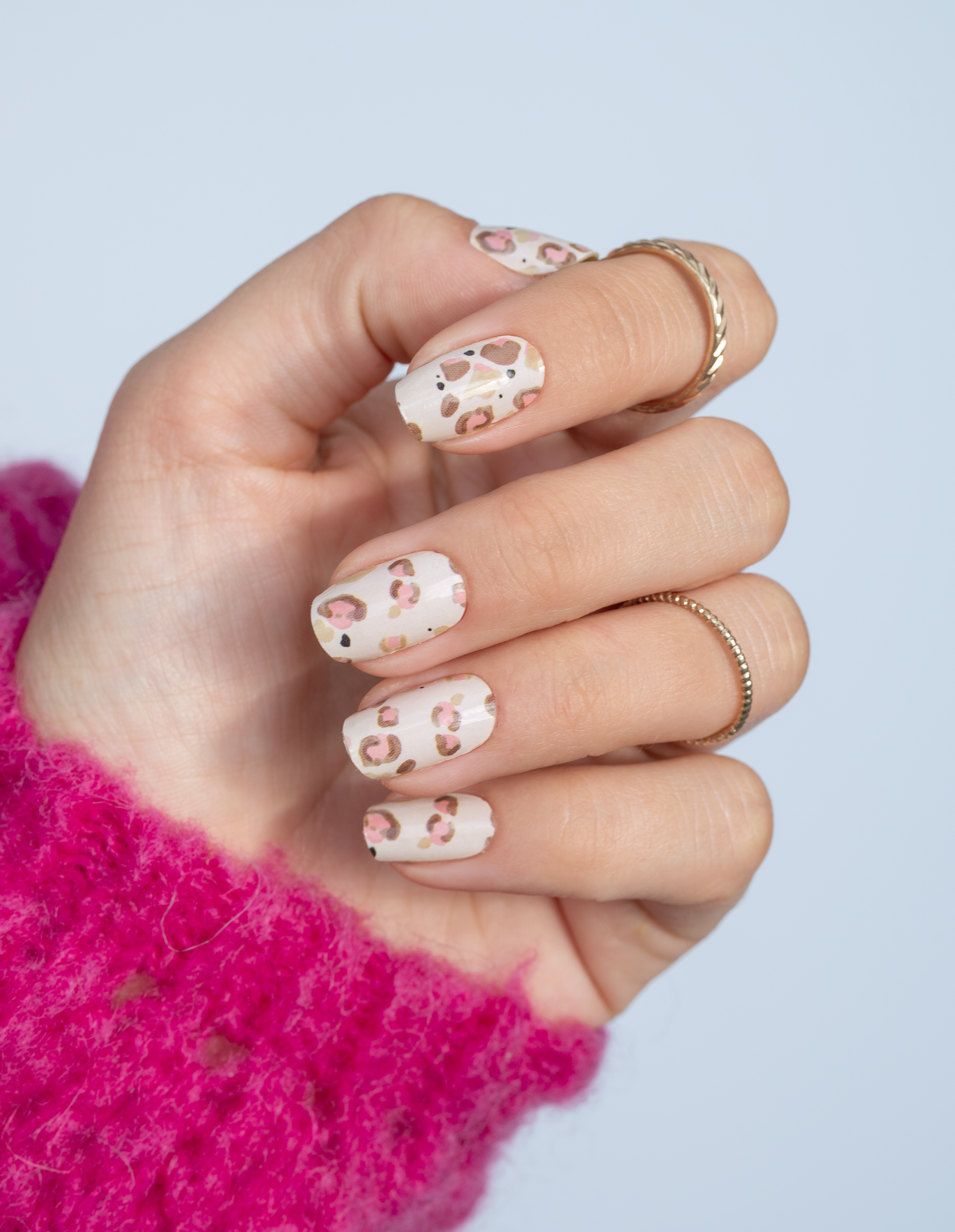 miss-sophie-bright-leo-uv-gel-wraps image 2