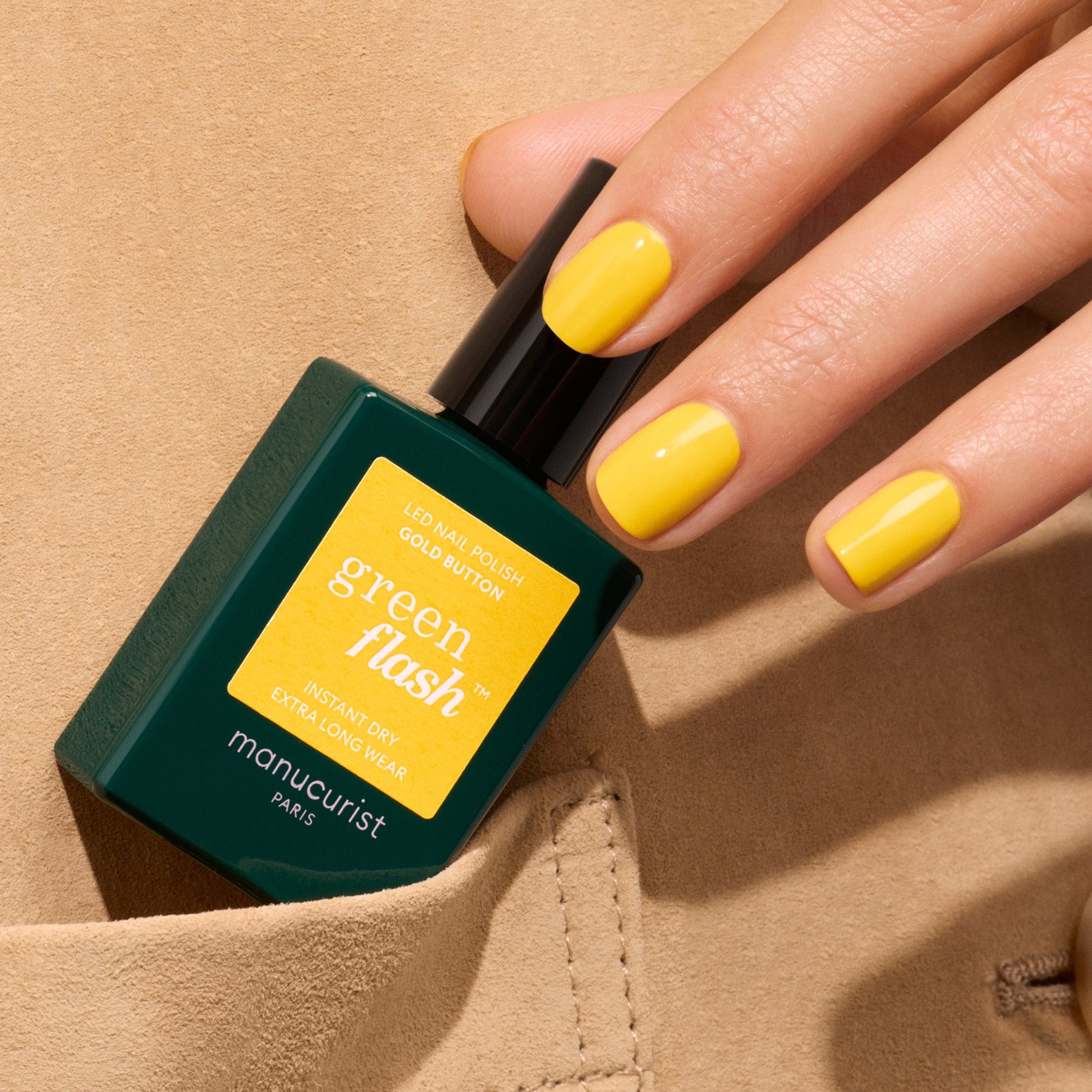 manucurist-green-flash-gold-button-led-gel-nagellack-butterblumen-gelb image 4