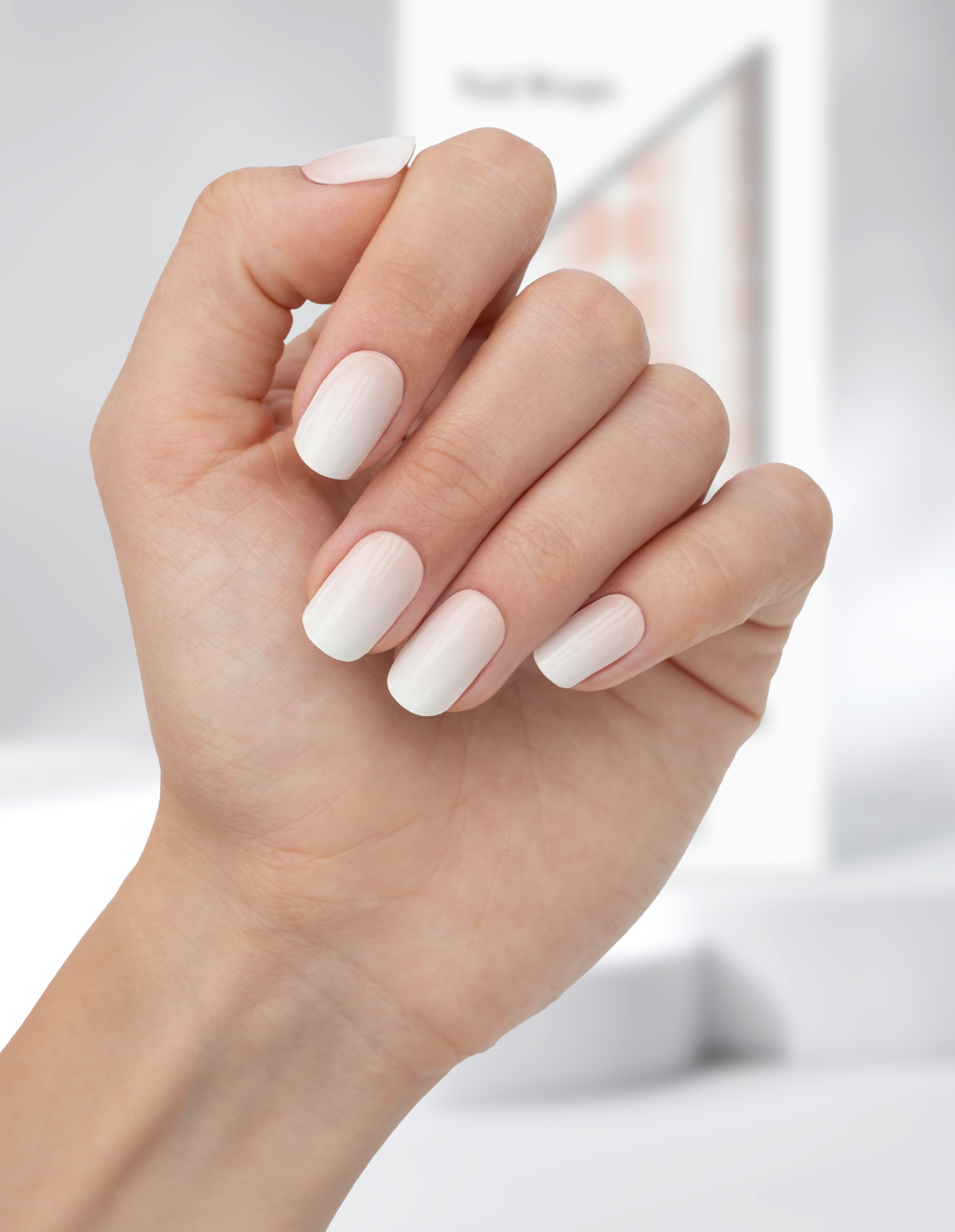 miss-sophie-nude-babyboomer-pedicure-nail-wraps image 4