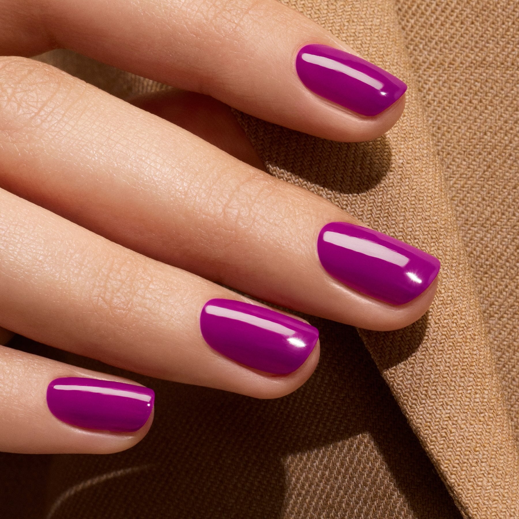 manucurist-green-nagellack-fizz-intensives-violett-magenta image 3
