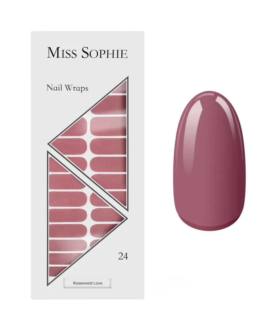miss-sophie-rosewood-love-nail-wraps-in-warmem-rosenholz image 1