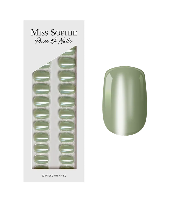 miss-sophie-matcha-chic-press-on-nails-short-square image 1