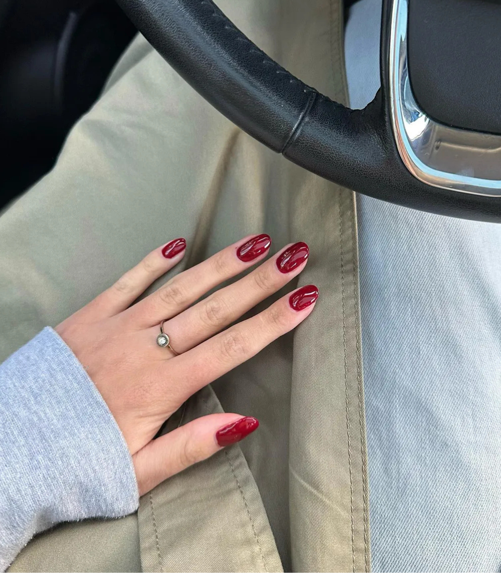 pink-gellac-199-luscious-red-gel-nagellack-dunkelrot-vintage image 4