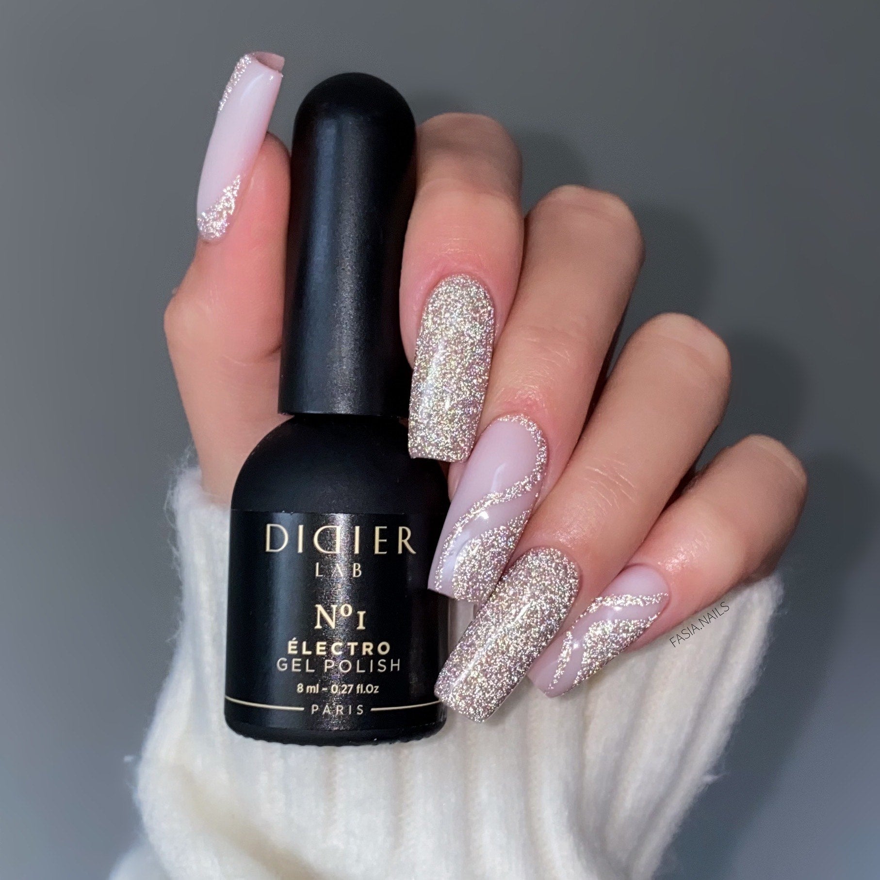 didier-lab-electro-no1-uv-nagellack-gold-holografisch-8ml image 6