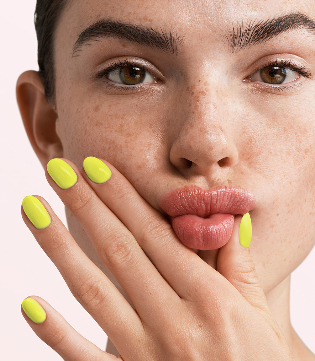 pink-gellac-493-lemon-drop-gel-nagellack image 4