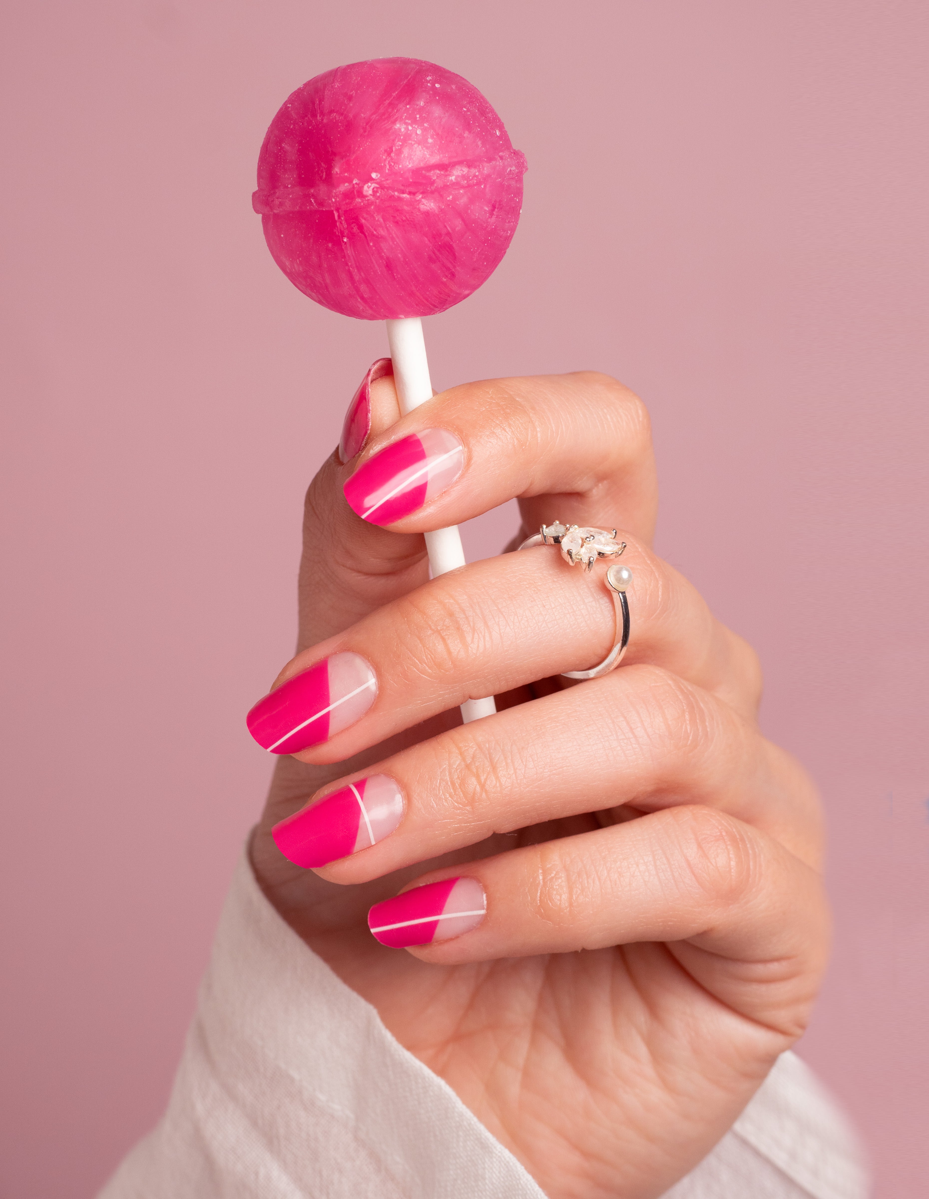 miss-sophie-date-night-nail-wraps image 3