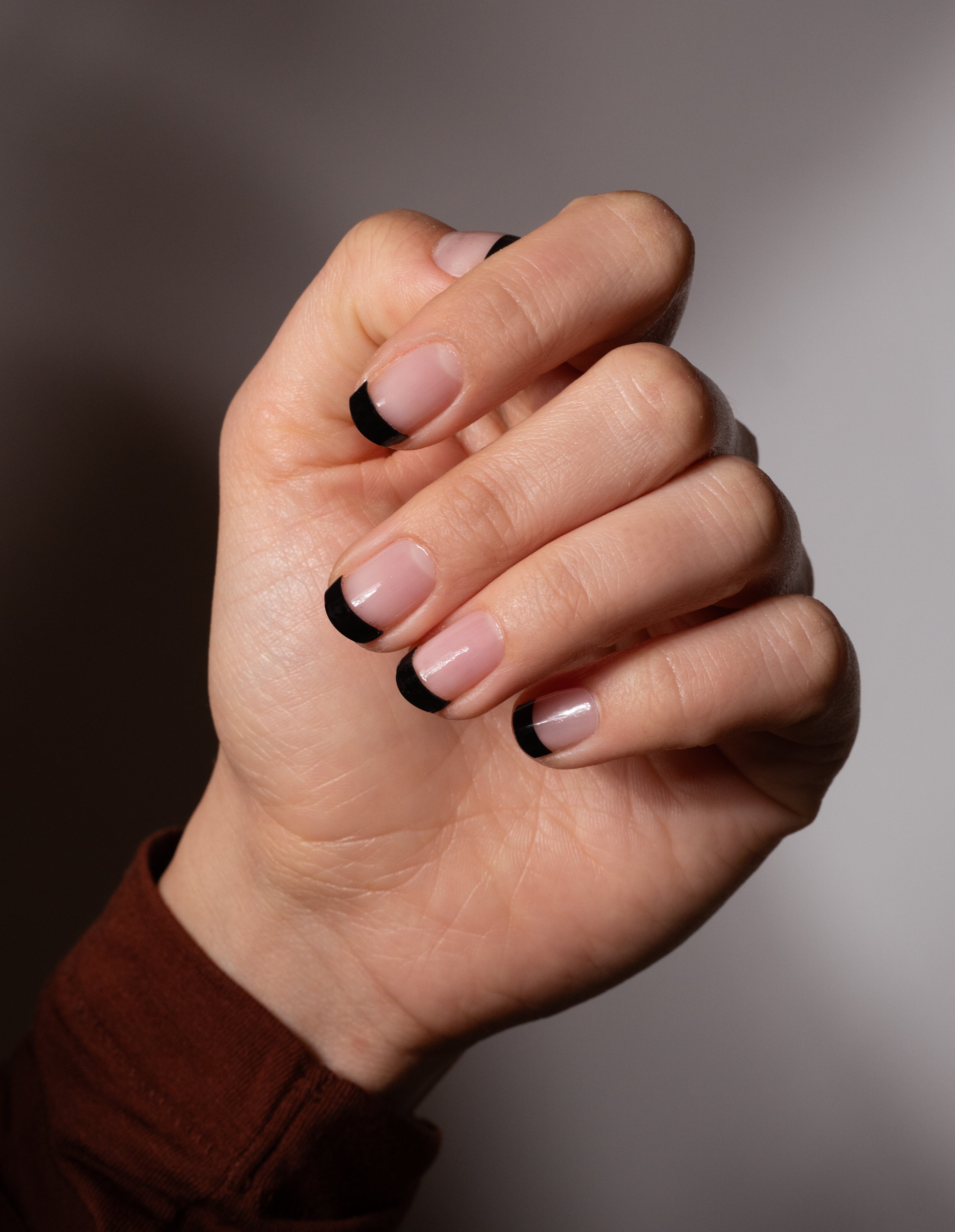 miss-sophie-black-tips-uv-gel-nagelfolien-french-schwarz image 2