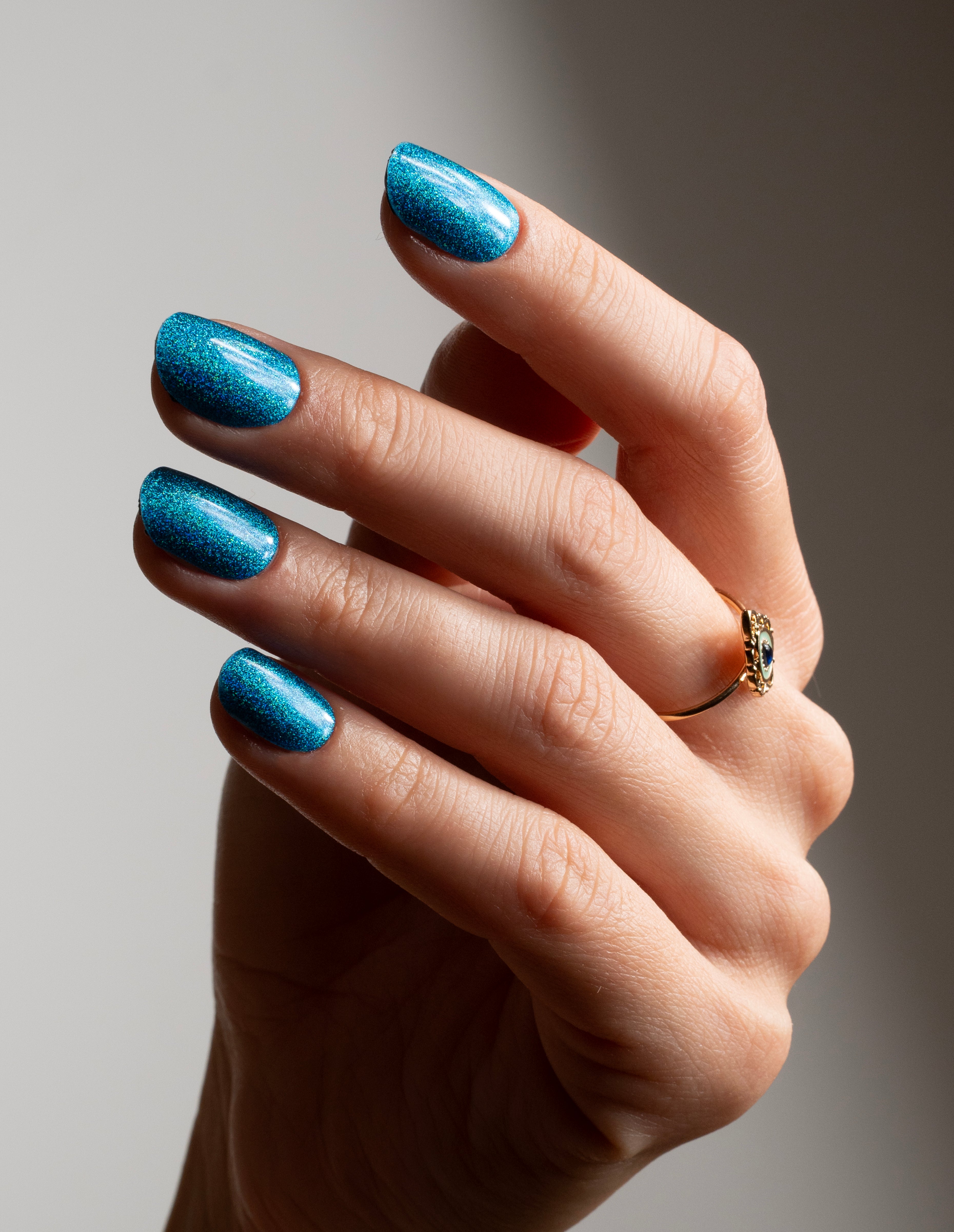 miss-sophie-emerald-glow-uv-gel-wraps image 3