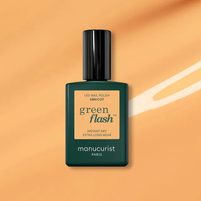 manucurist-green-flash-abricot-semi-permanenter-nagellack-pastellorange image 1