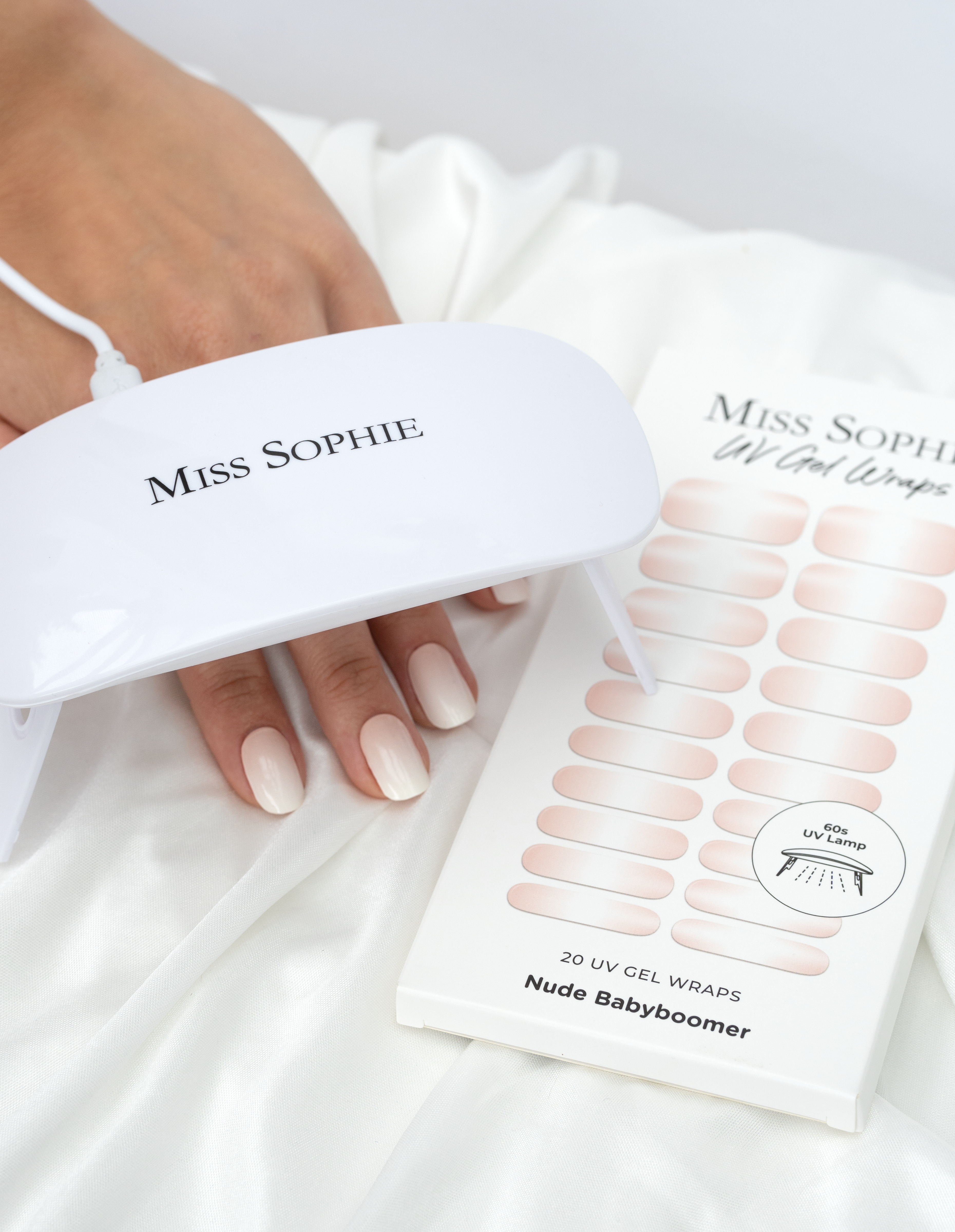 miss-sophie-nude-babyboomer-uv-gel-wraps-beige-wei-verlauf image 3