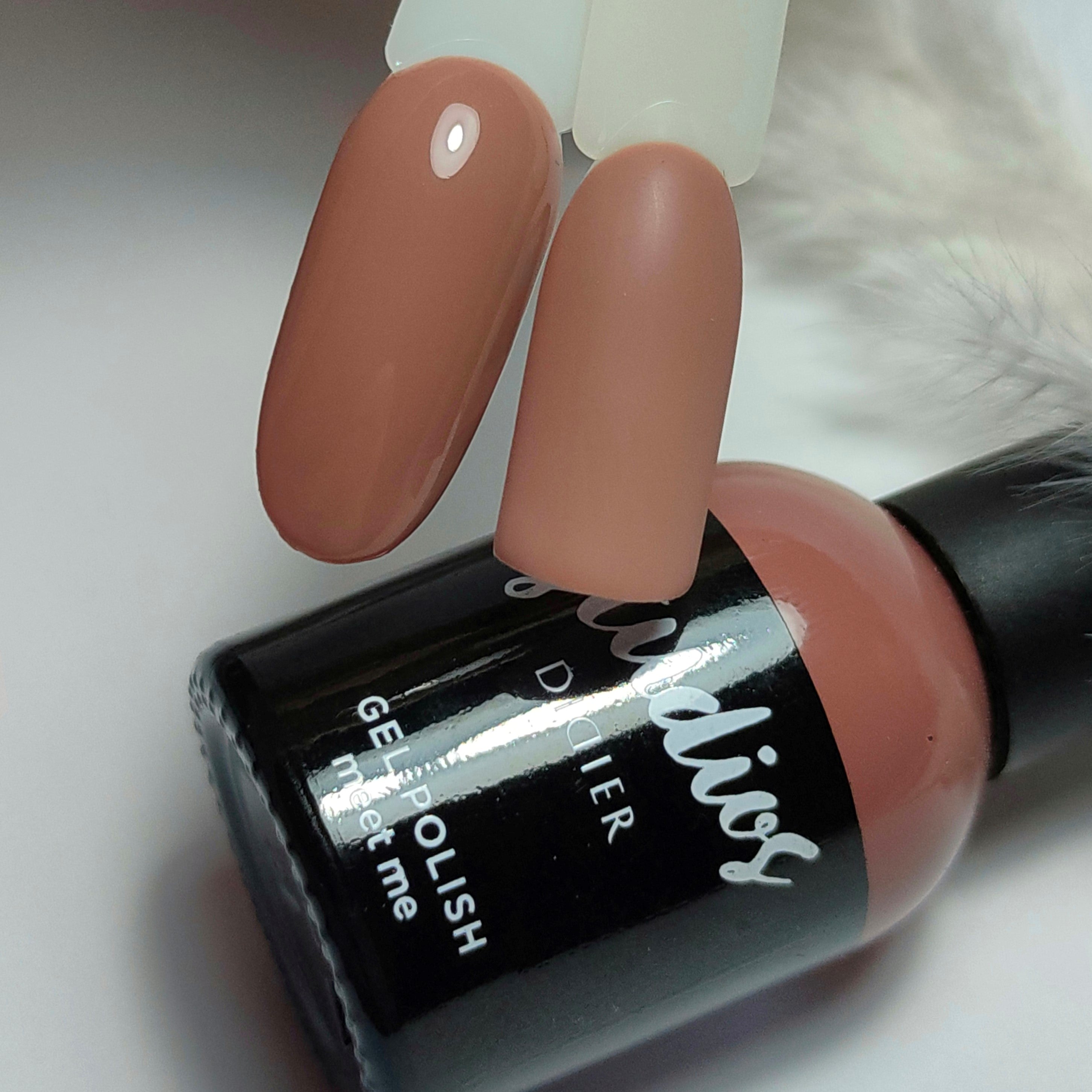 didier-lab-studios-didier-uv-nagellack-meet-me-8-ml image 4