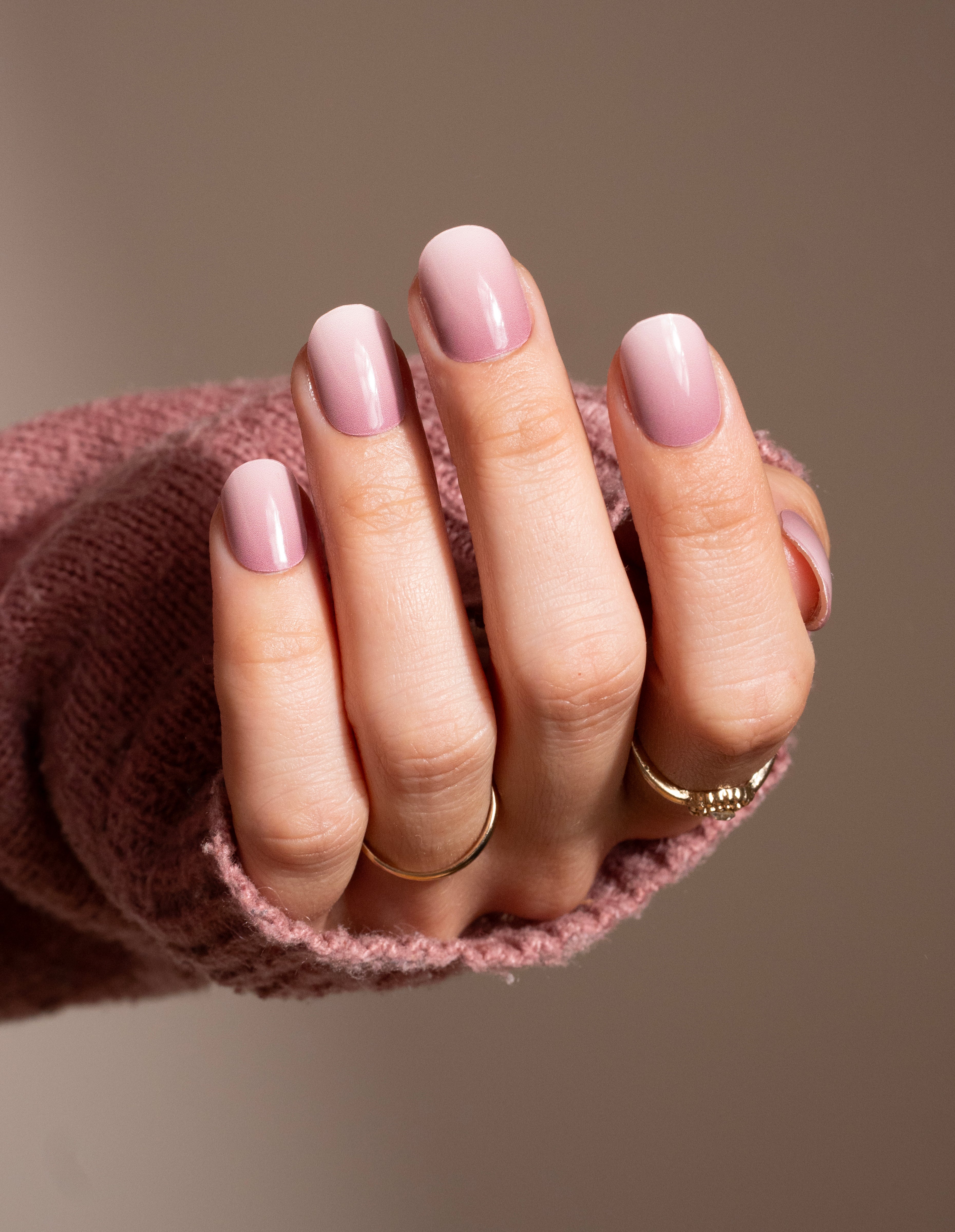 miss-sophie-rosy-rouge-uv-uv-gel-nagelfolien image 2