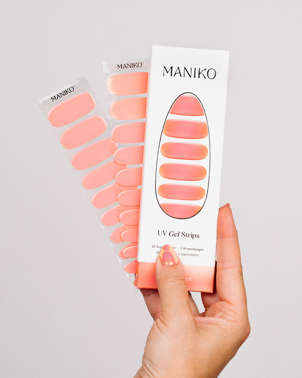maniko-chrome-peach-uv-gel-strips image 4