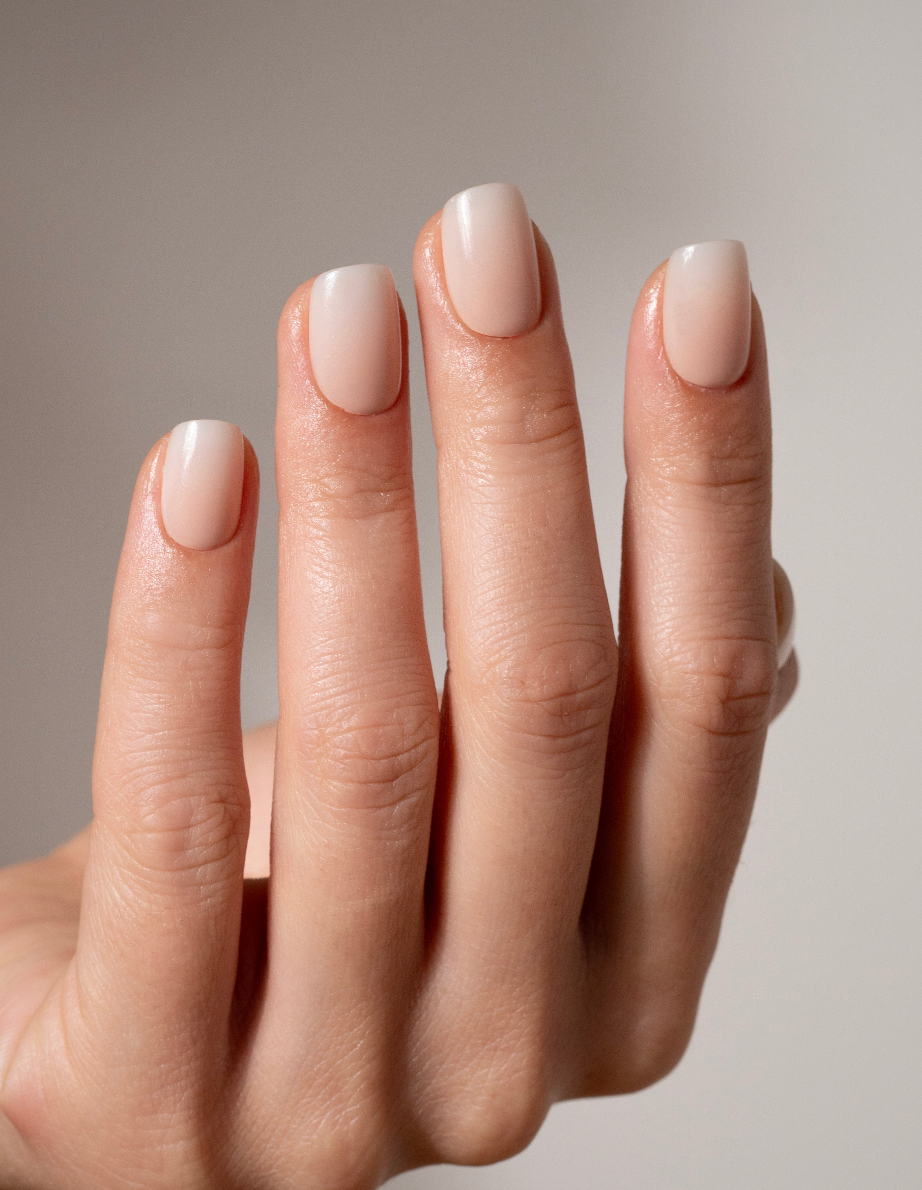 miss-sophie-nude-babyboomer-press-on-nails-short-square-kurze-eckige-kunstn-gel image 2