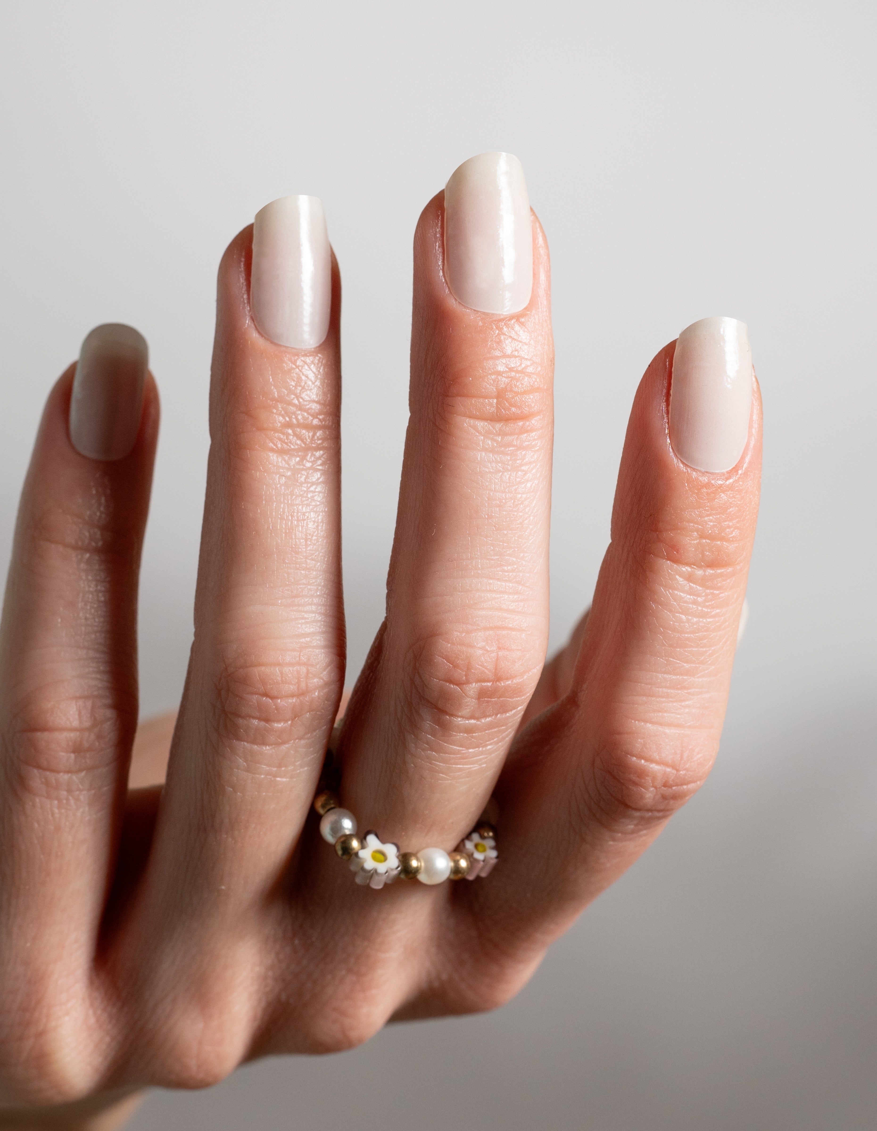 miss-sophie-glazed-donut-uv-gel-wraps-nude image 3