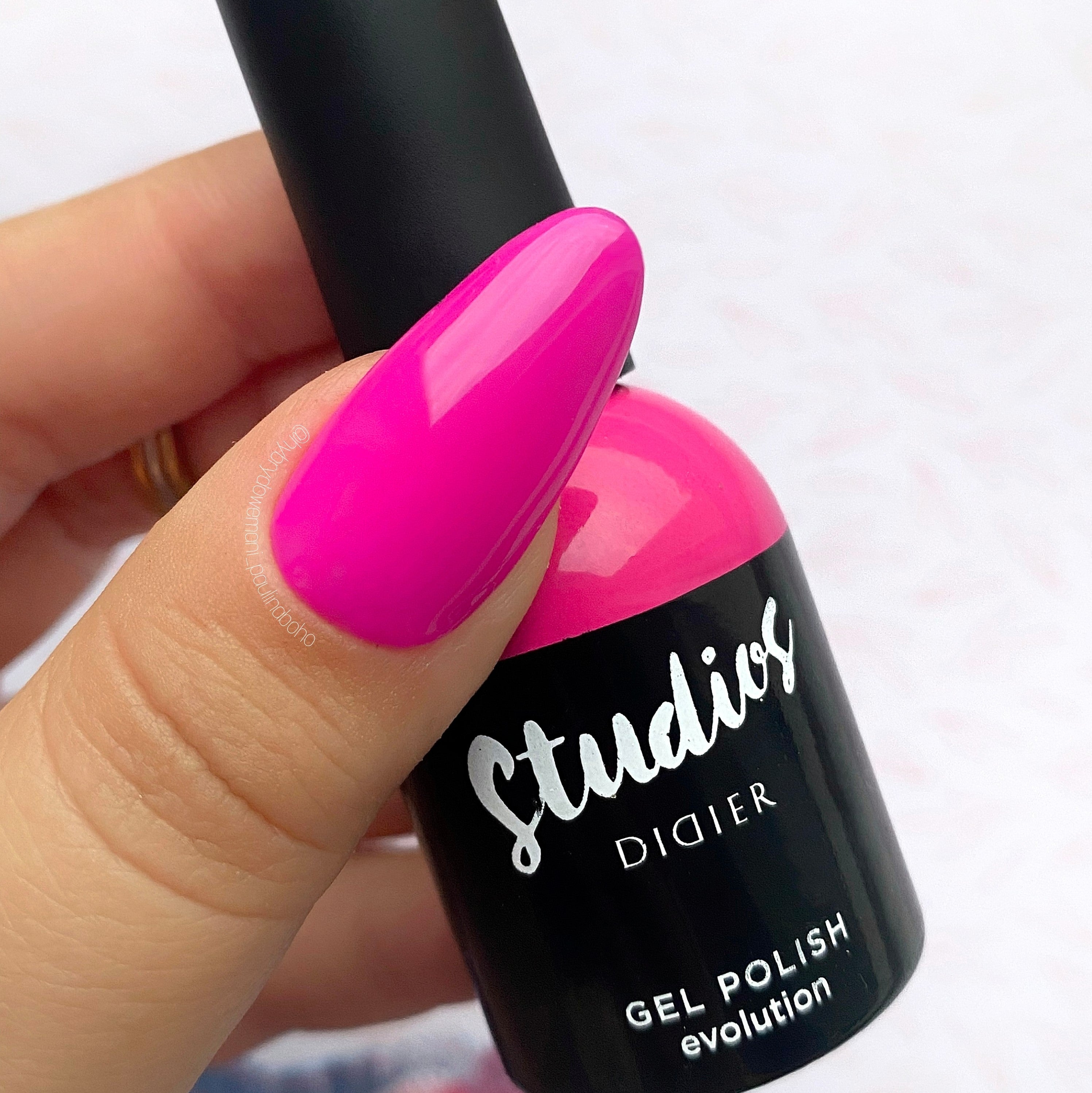 didier-lab-studios-didier-uv-nagellack-evolution-8ml-pink-hema-tpo-frei image 2