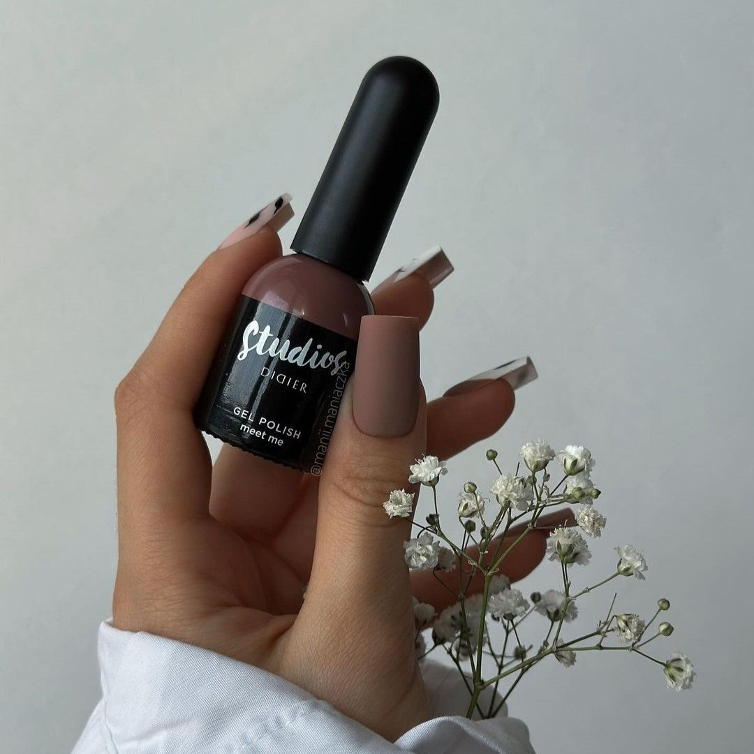 didier-lab-studios-didier-uv-nagellack-meet-me-8-ml image 2