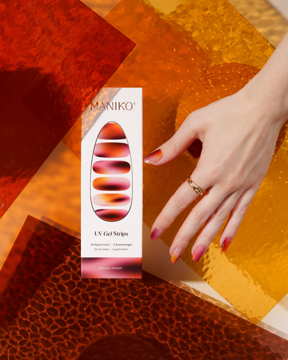 maniko-autumn-amber-uv-gel-strips-manik-re image 5