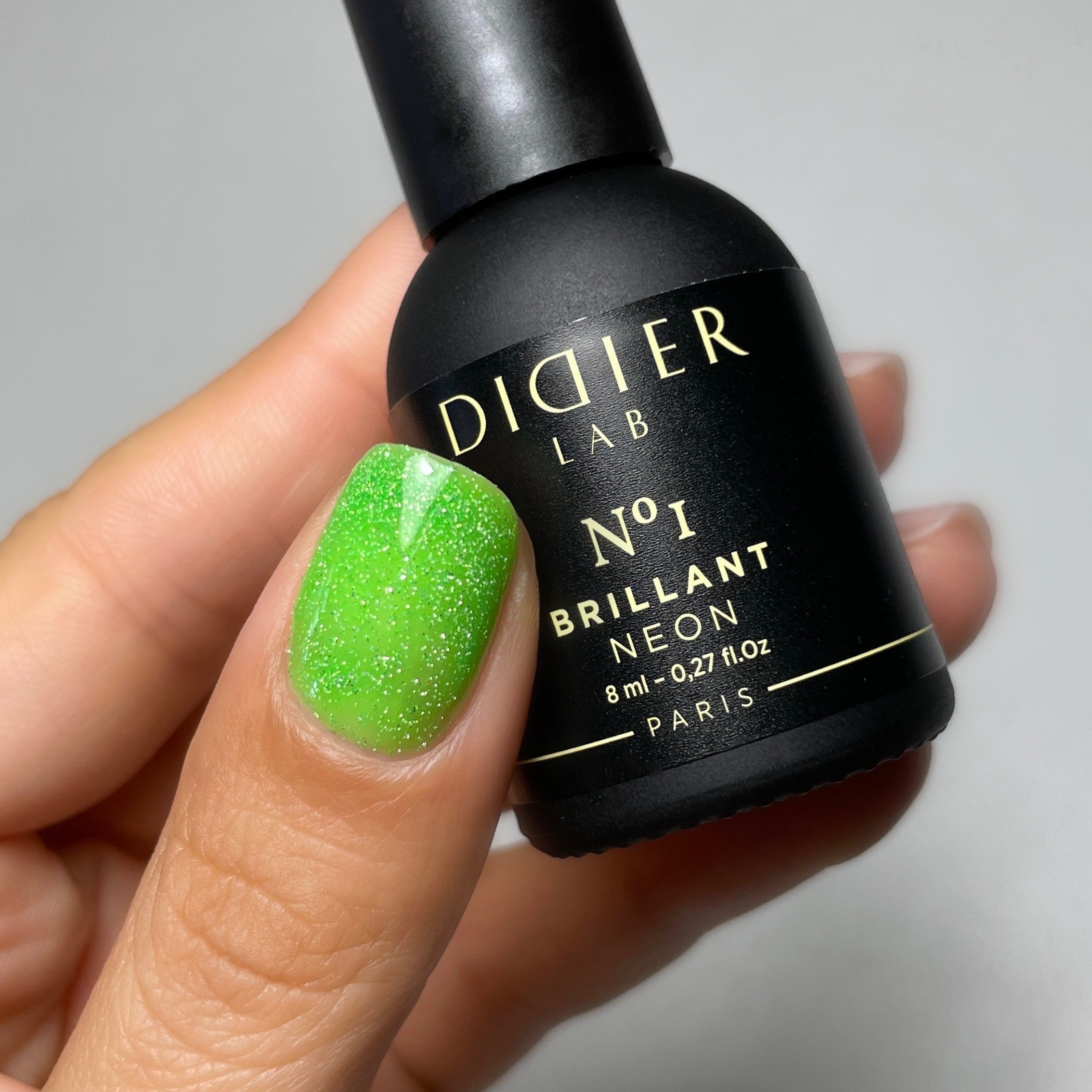 didier-lab-brillant-neon-uv-nagellack-no1-lime-8ml image 4