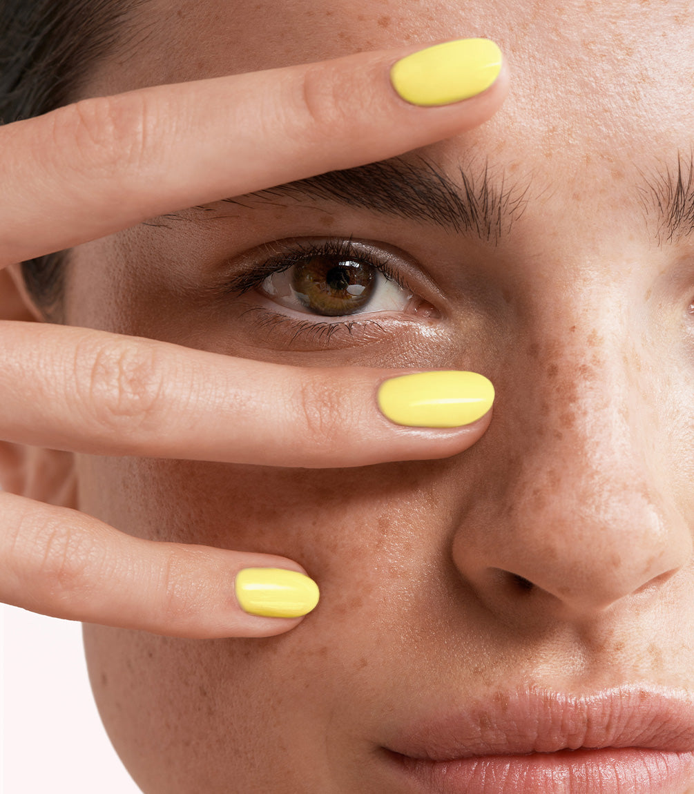 pink-gellac-213-juicy-yellow-gel-nagellack-pastell-gelb image 3