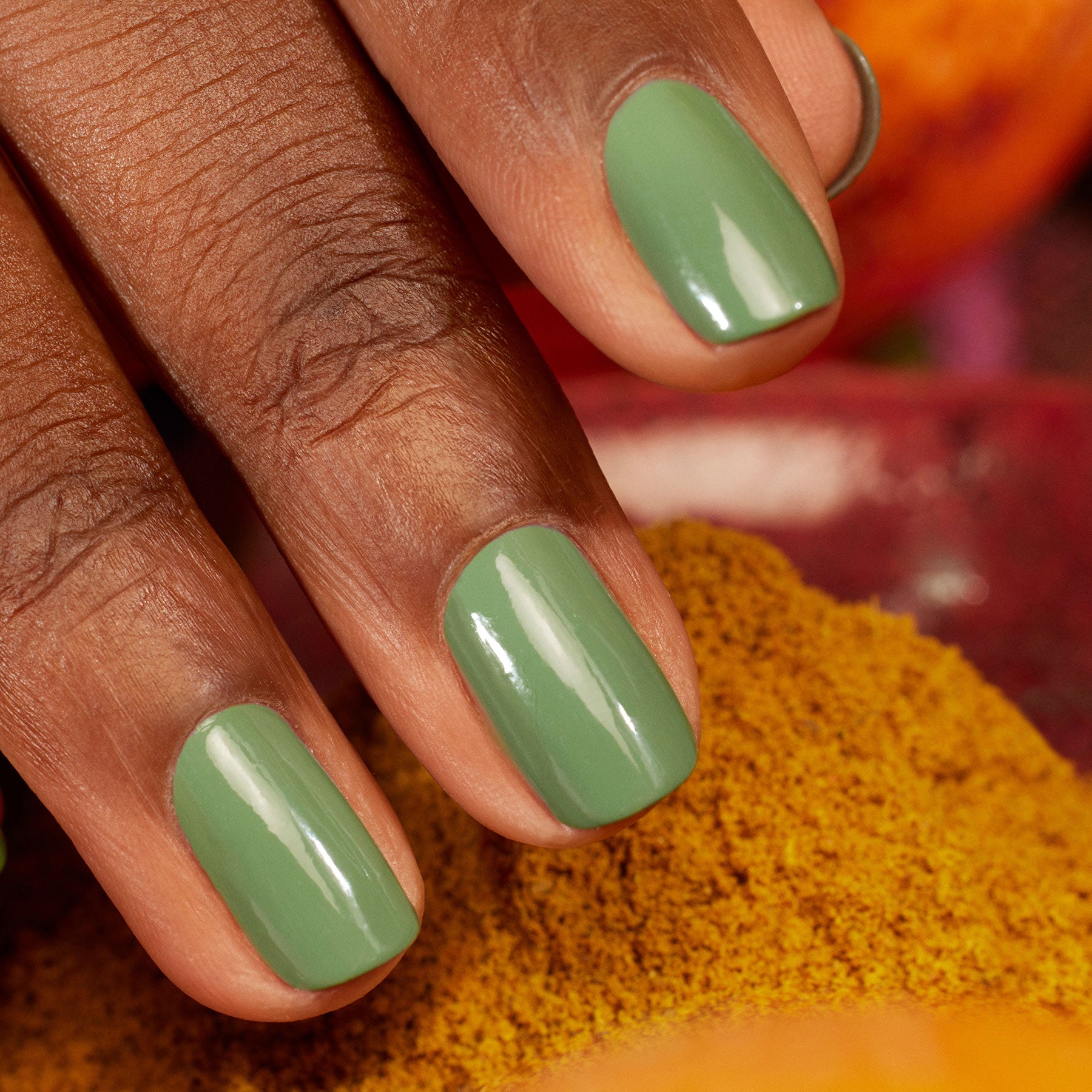manucurist-green-flash-gel-lack-artichaut-kr-ftiges-gr-n image 2
