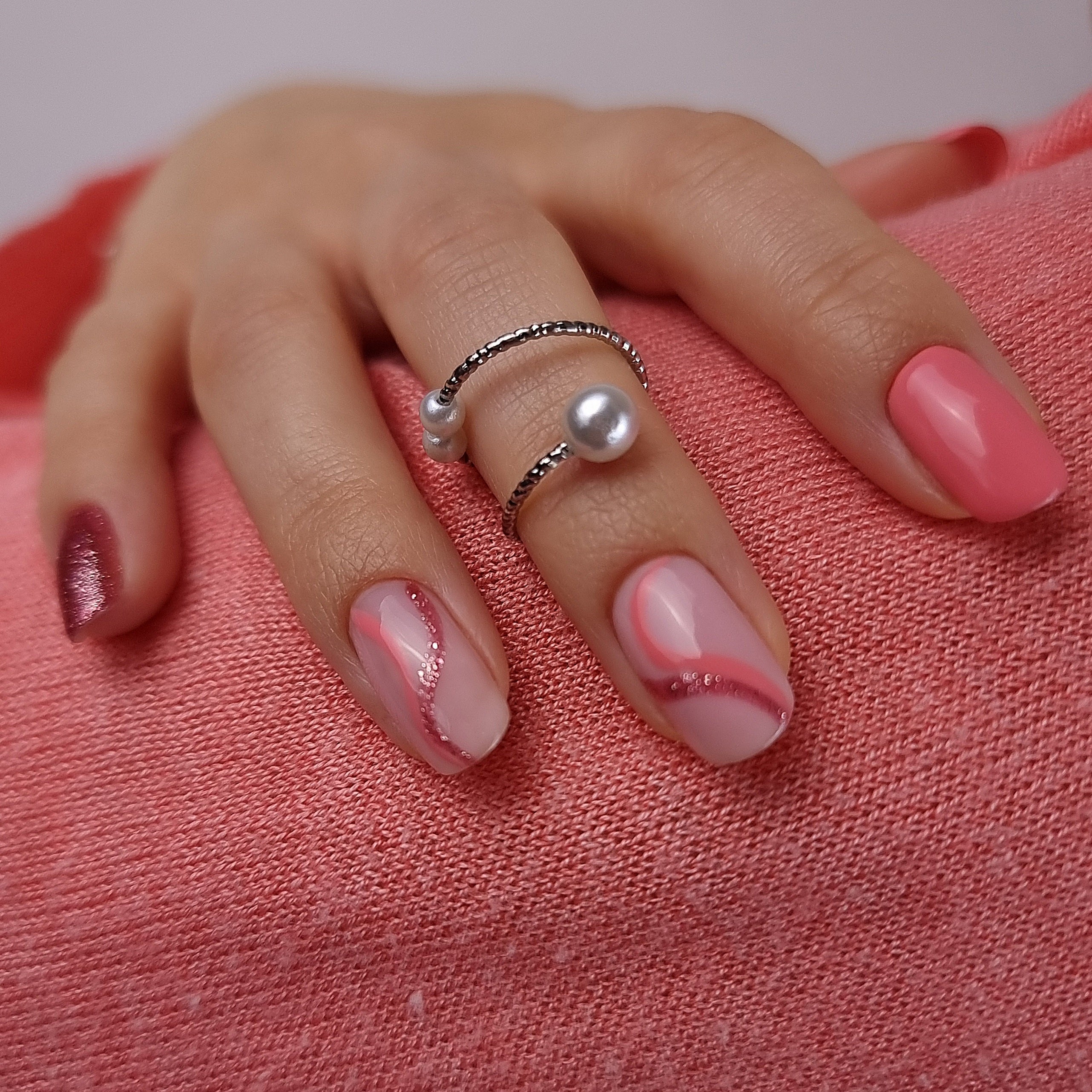 didier-lab-studios-didier-uv-nagellack-keep-smiling-hema-tpo-frei-8-ml image 3