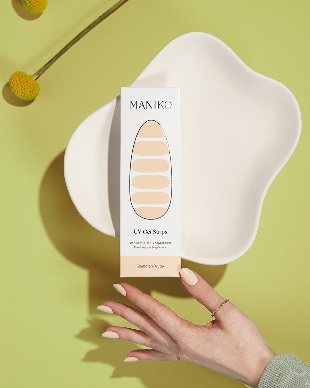 maniko-shimmery-nude-uv-gel-strips image 6