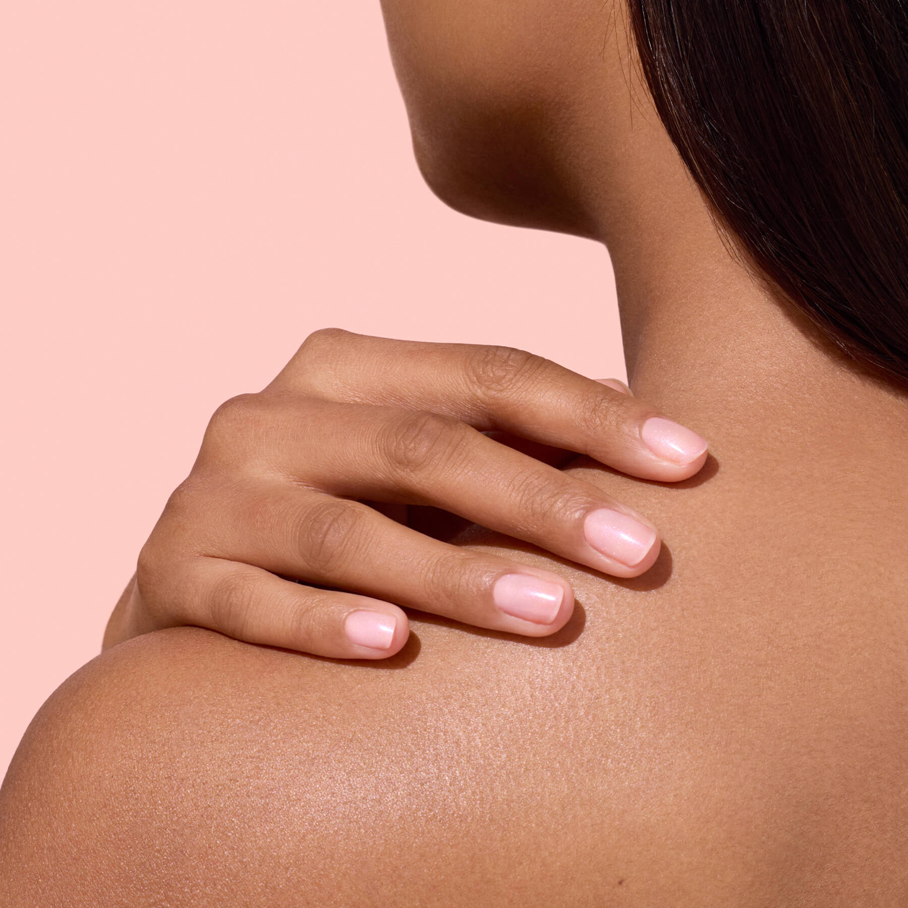 manucurist-active-plump-pink-glazed-kollagen-pflegelack-baby-ros image 2