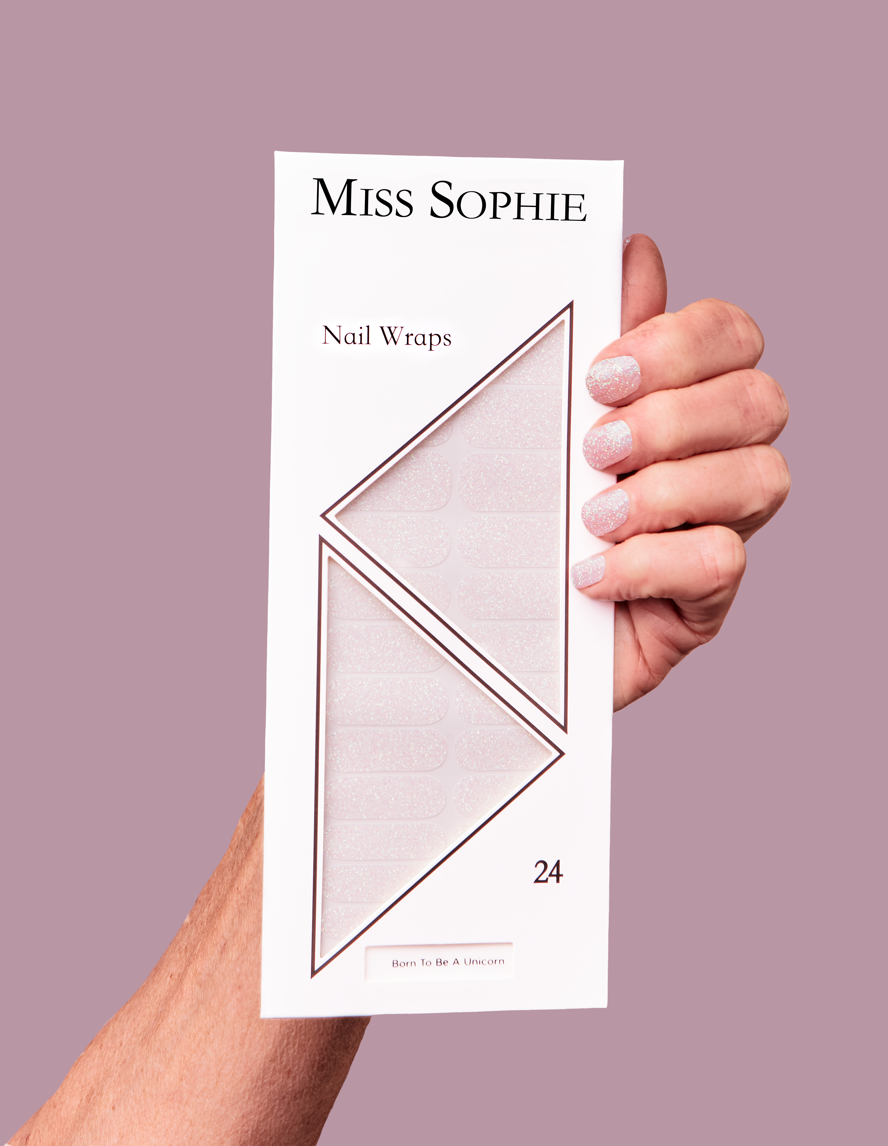 miss-sophie-born-to-be-a-unicorn-nagelfolien image 3
