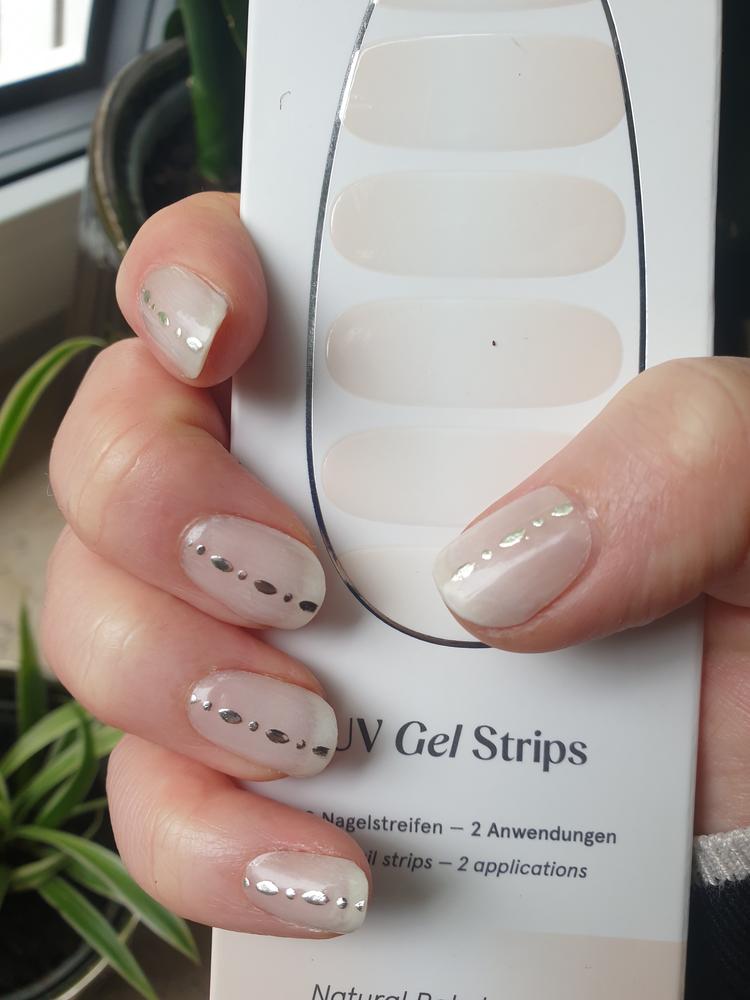 Wie im Nagelstudio