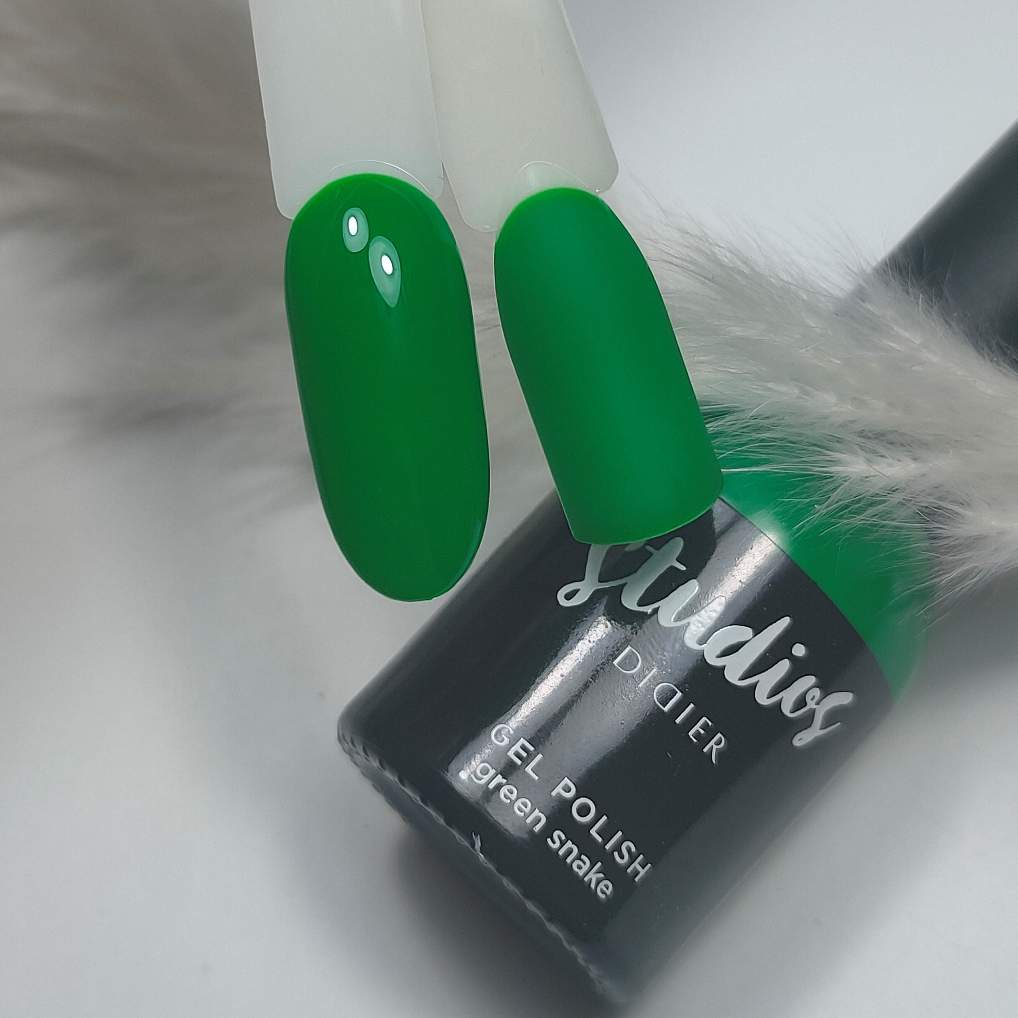 didier-lab-studios-didier-green-snake-uv-nagellack-gr-n-8ml image 5