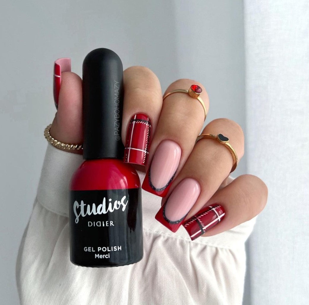 didier-lab-studios-uv-nagellack-merci-8ml image 6