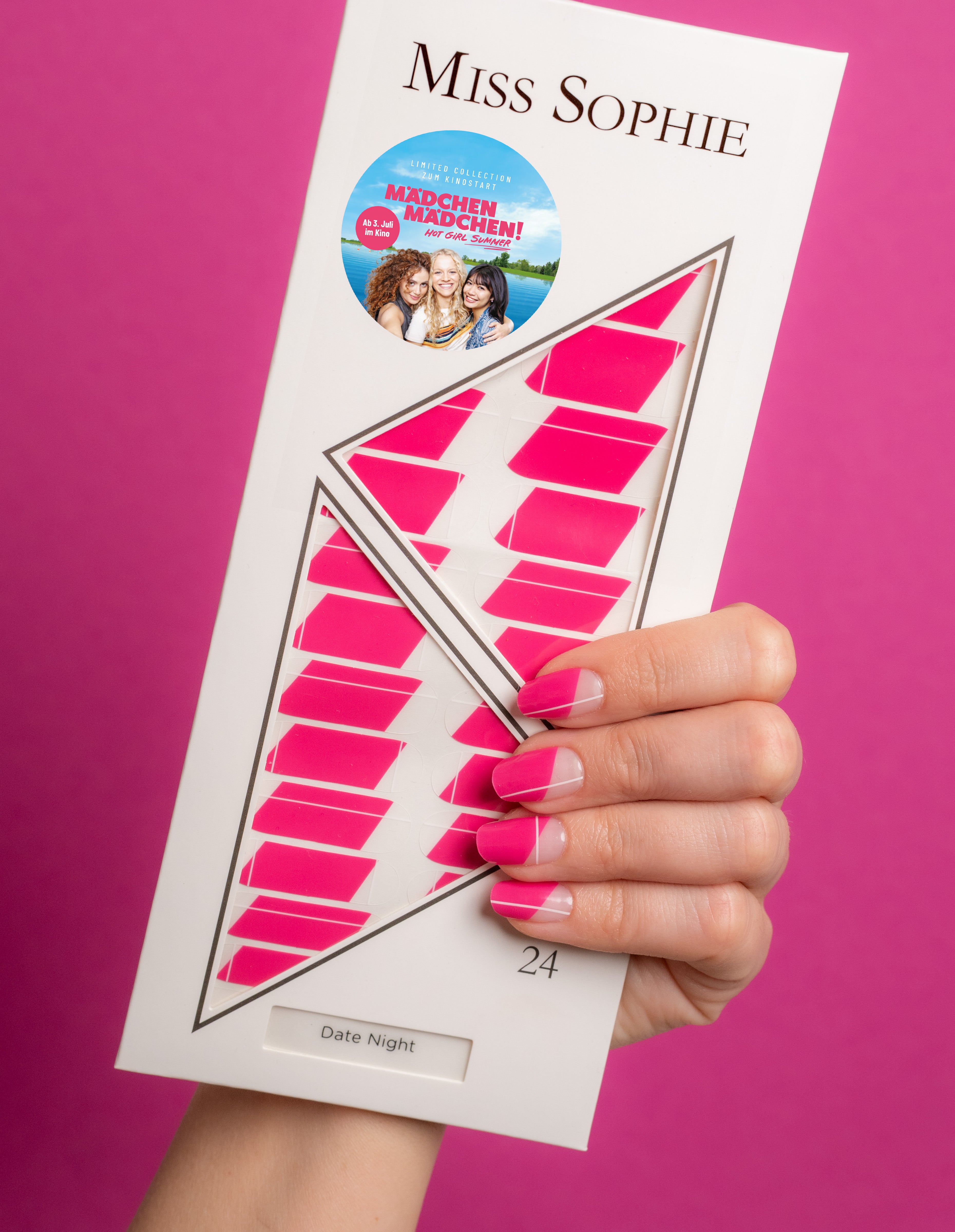 miss-sophie-date-night-nail-wraps image 2
