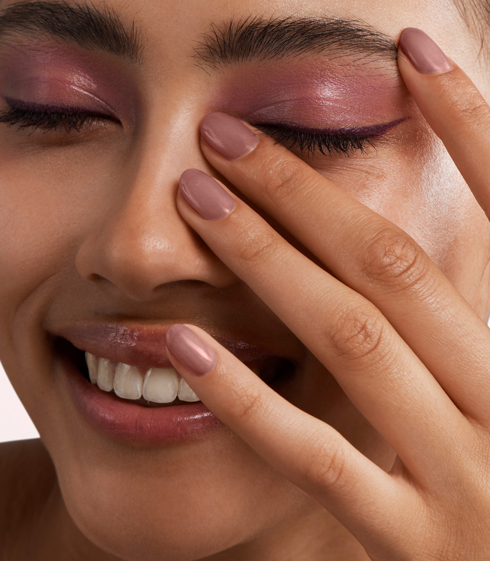 pink-gellac-363-dazzling-mauve-gel-nagellack-schimmer image 3