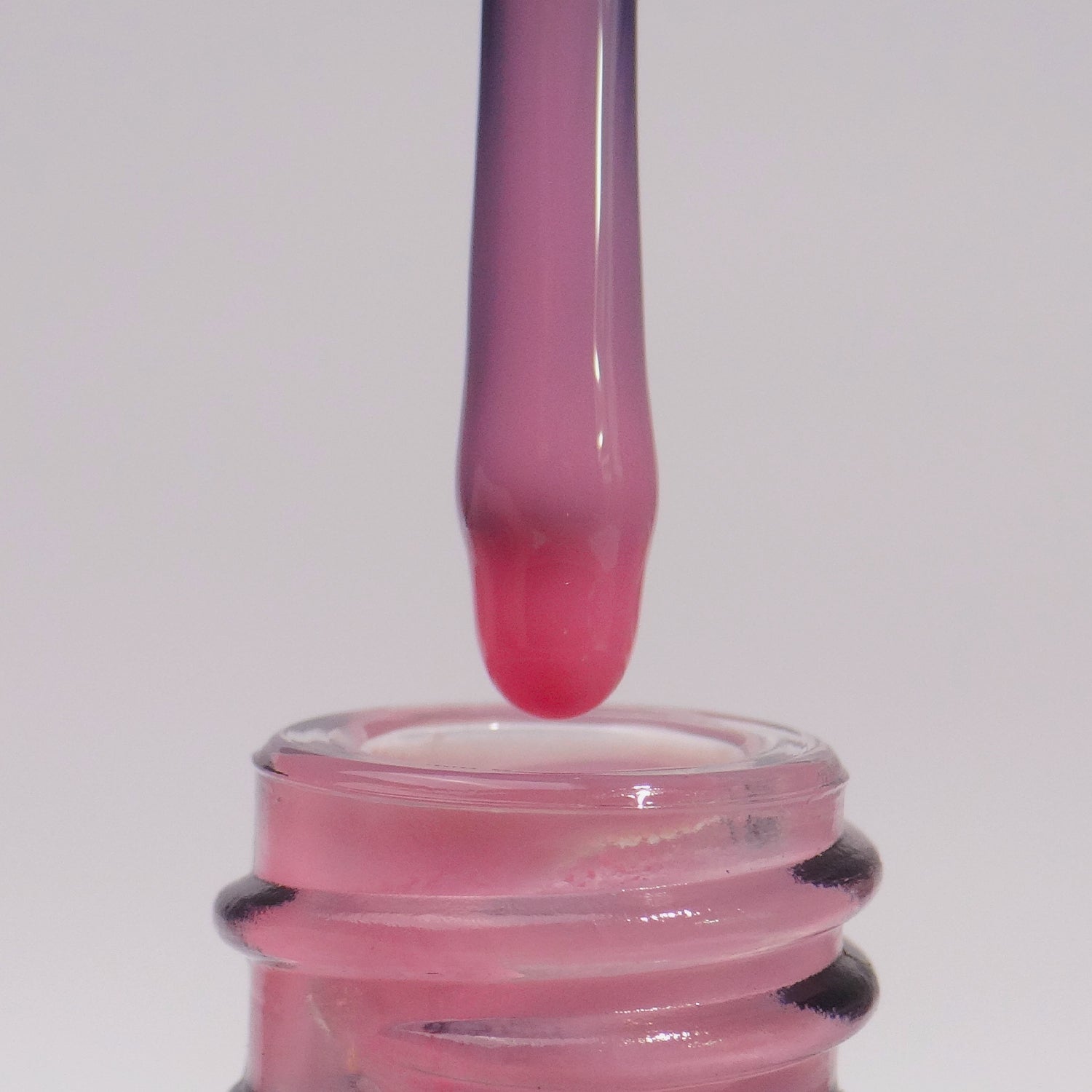 didier-lab-studios-didier-uv-nagellack-purpureus-hema-tpo-frei-8ml image 2