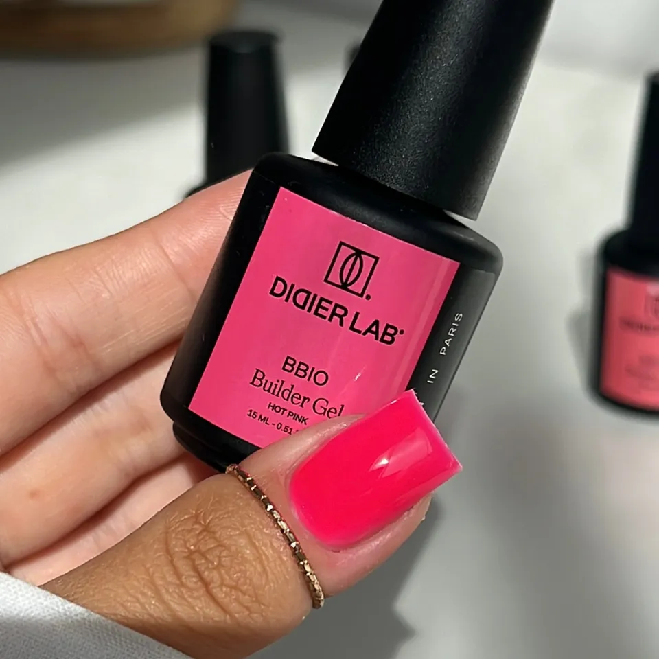 didier-lab-bbio-builder-gel-in-bottle-hot-pink-hema-tpo-frei-15ml image 1