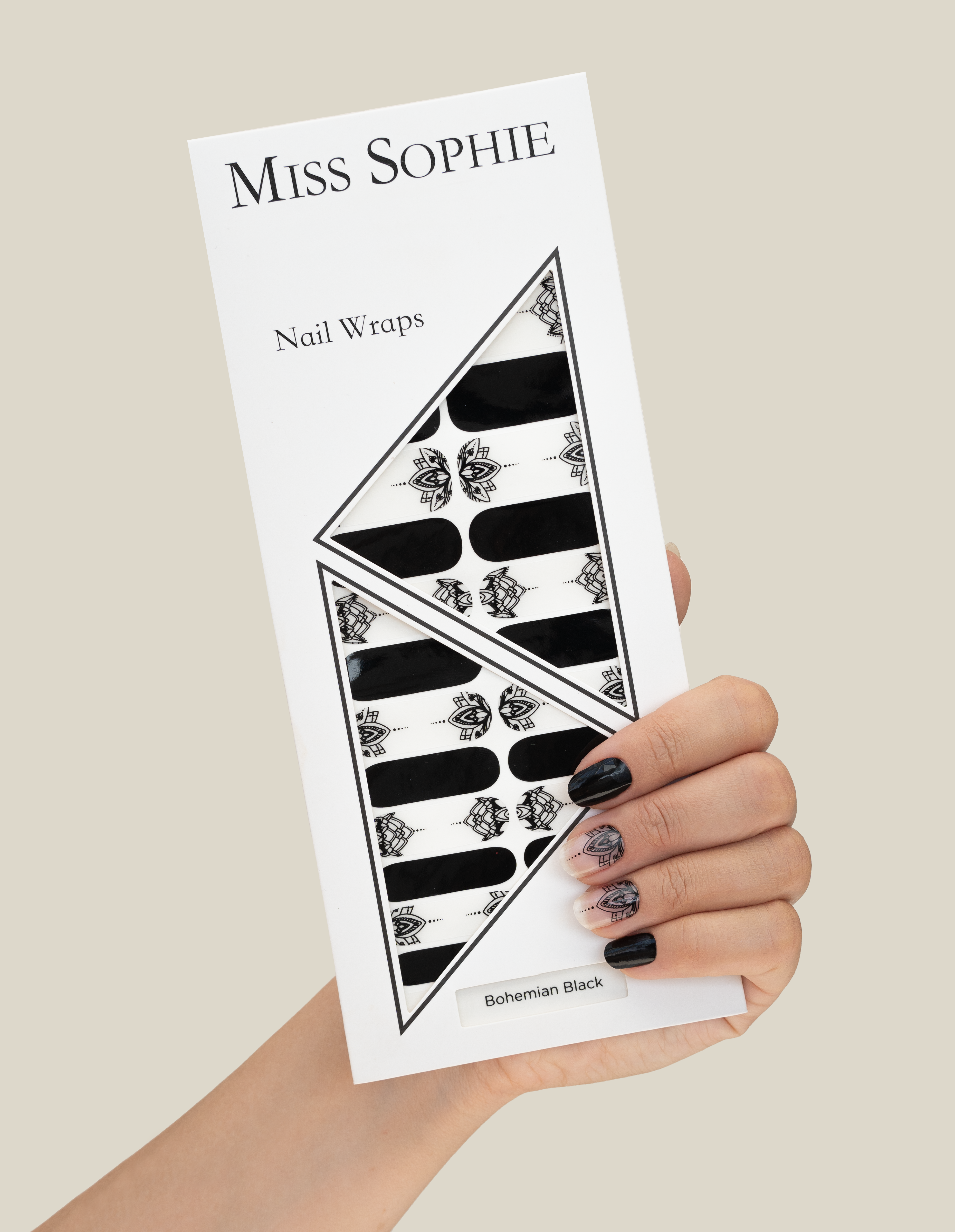 miss-sophie-bohemian-black-nagelfolien-boho-wrap image 4