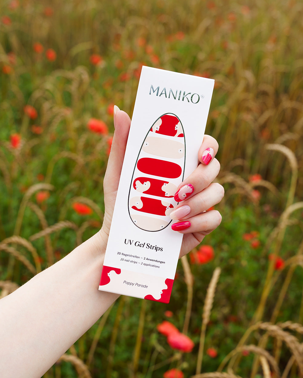 maniko-poppy-parade-uv-gel-strips-rot-mit-pastell image 5