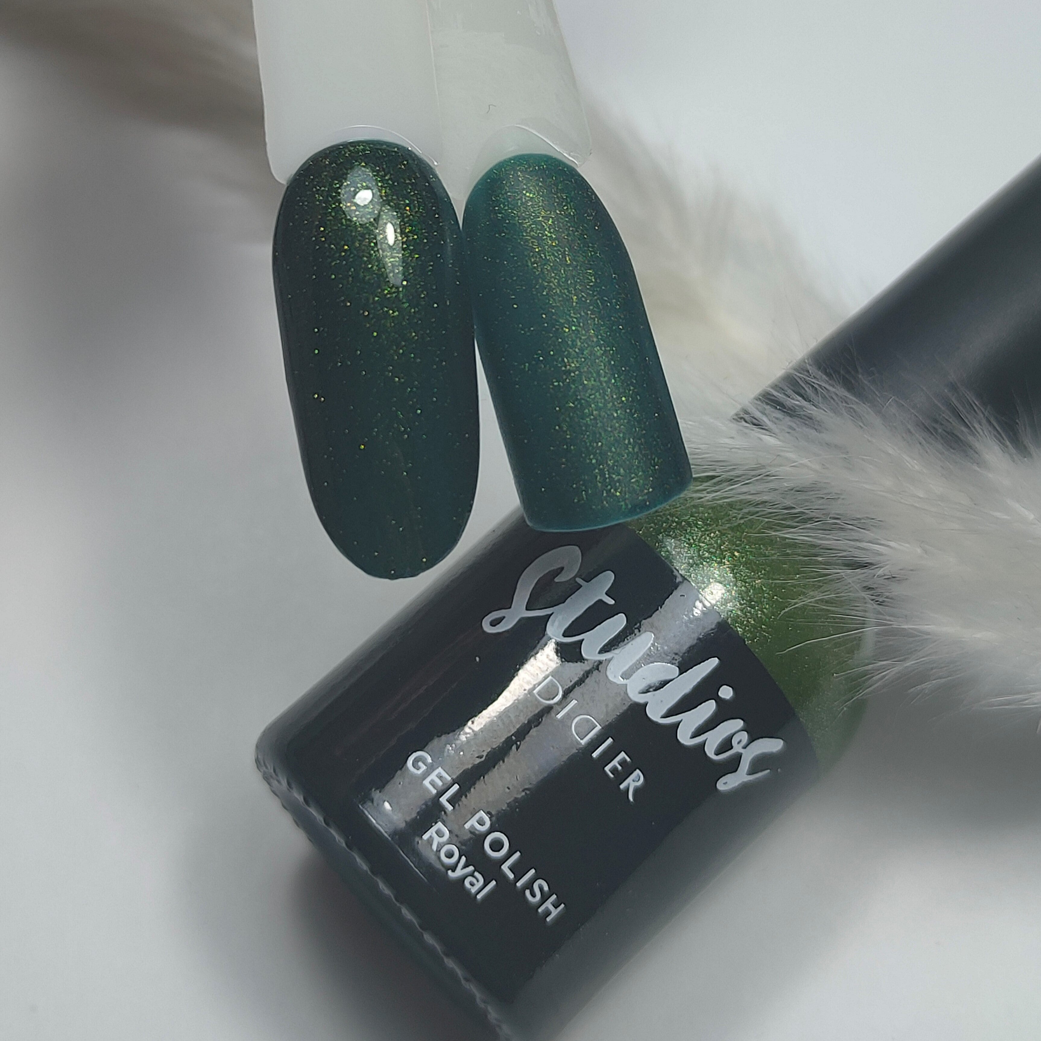 didier-lab-studios-didier-uv-nagellack-royal-gr-n-8ml image 2