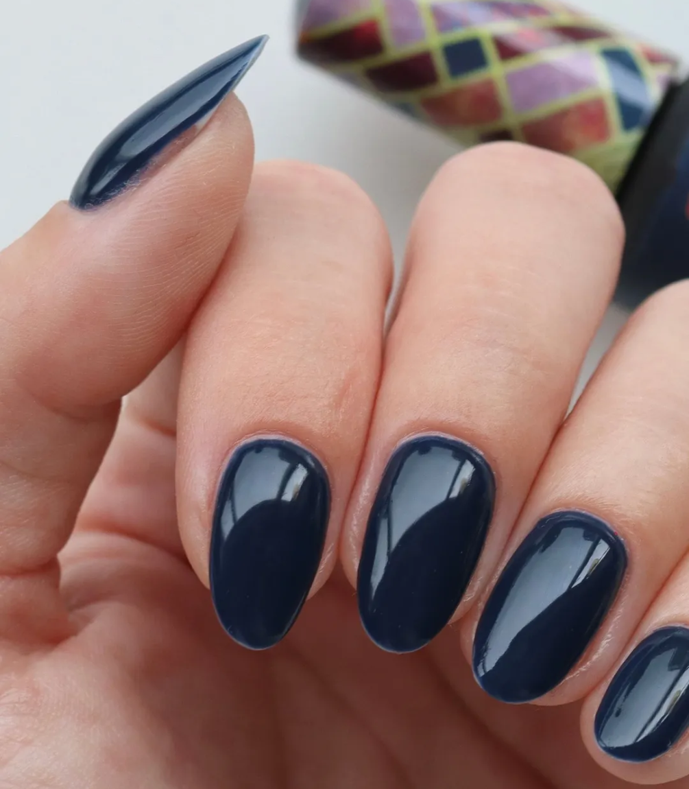 pink-gellac-338-classic-blue-gel-nagellack-dunkelblau-cremig image 4