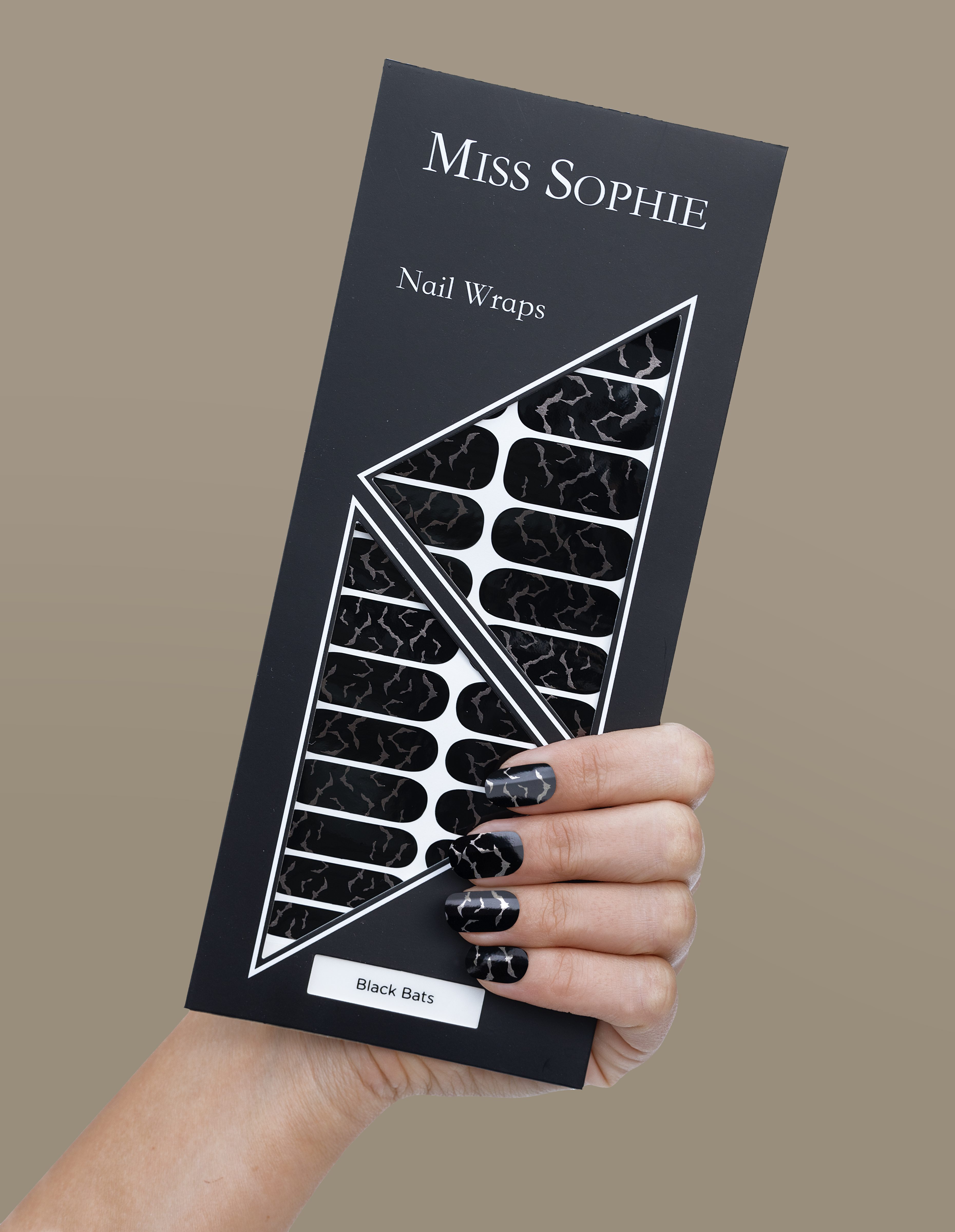 miss-sophie-black-bats-nail-wraps-halloween image 5
