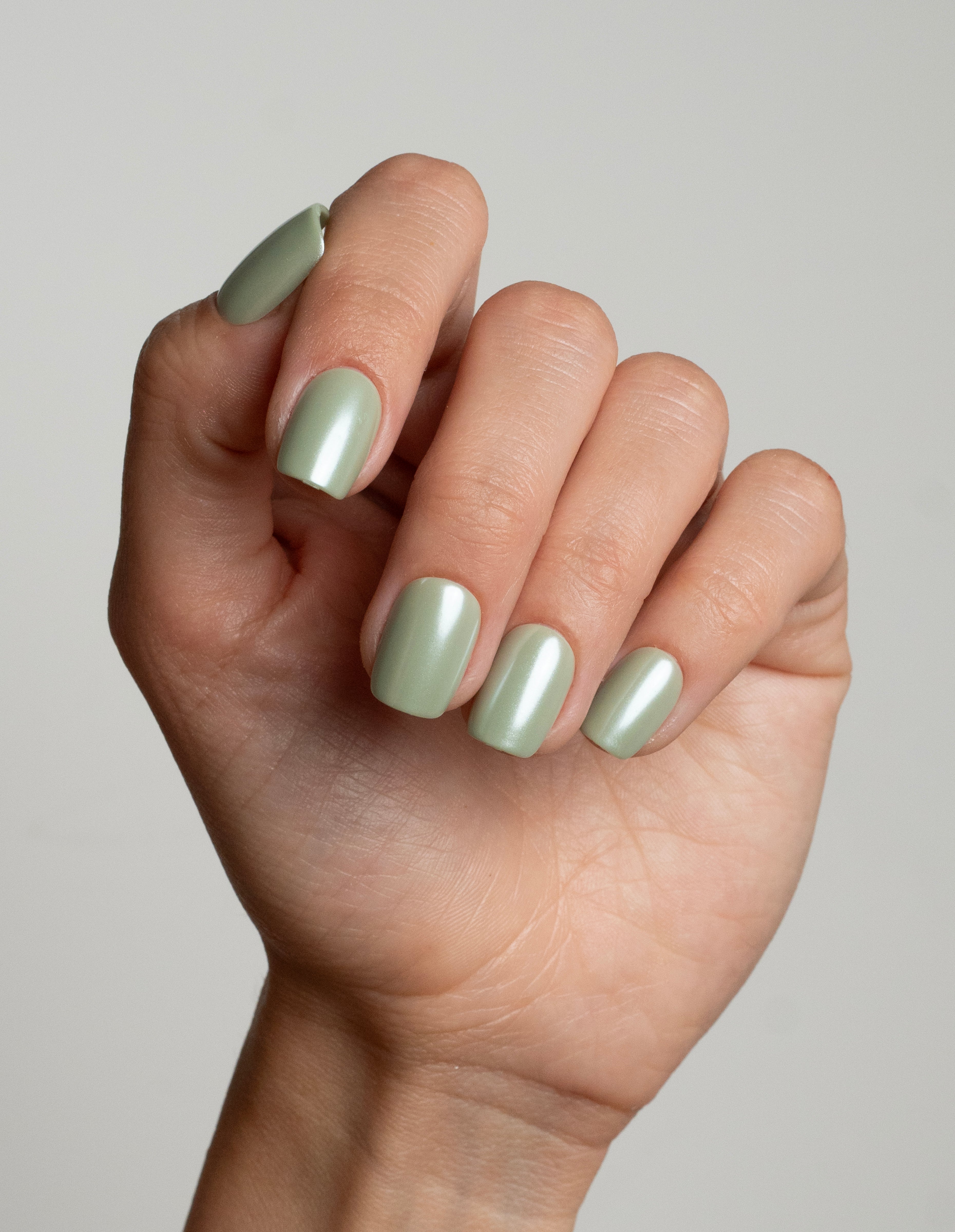 miss-sophie-matcha-chic-press-on-nails-short-square image 2