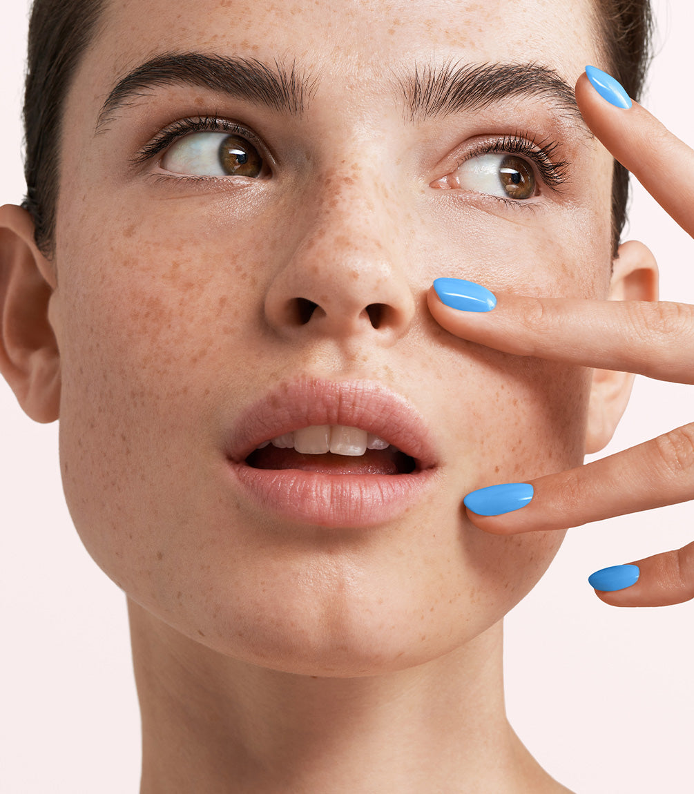 pink-gellac-269-surfing-blue-gel-nagellack-blau-creme image 3