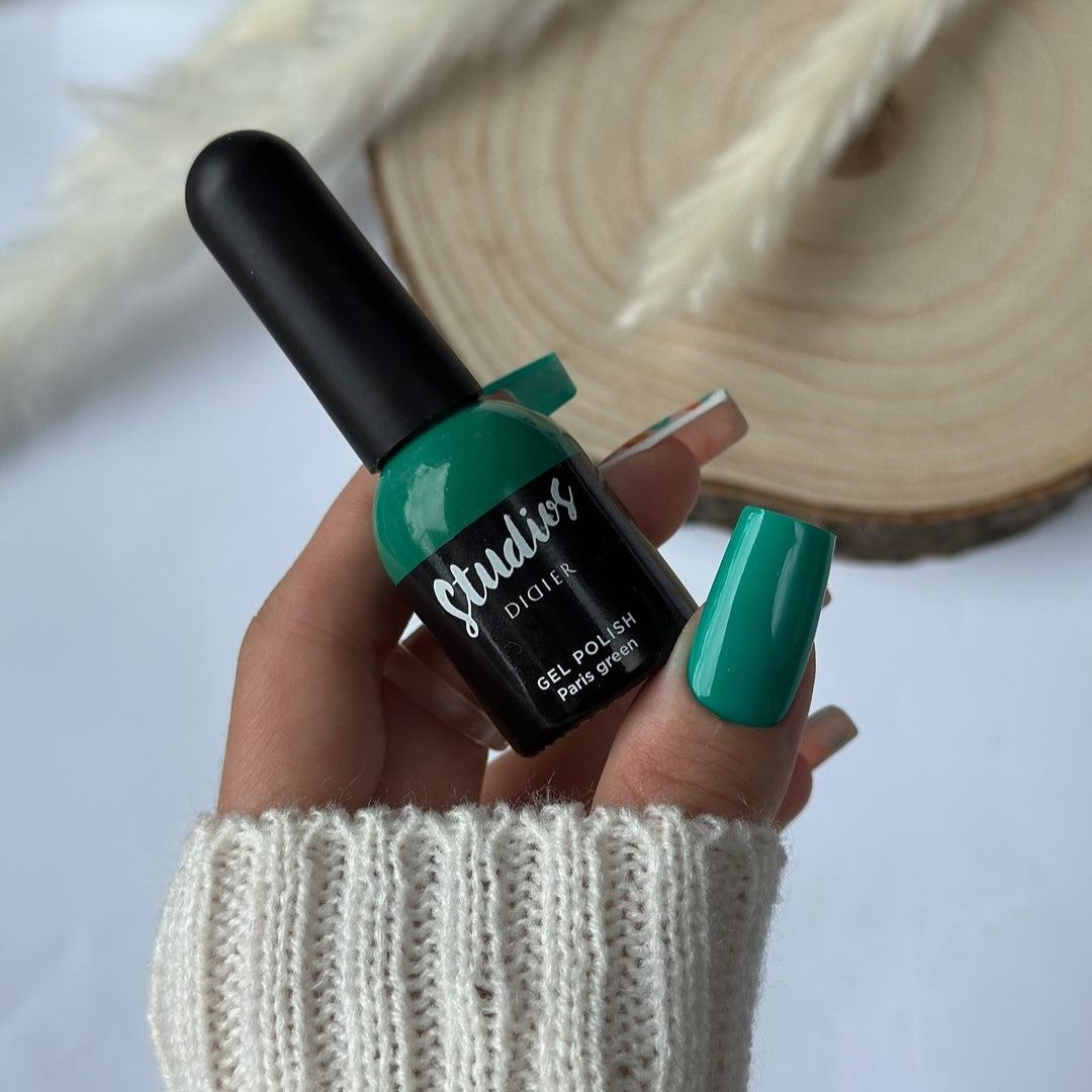 didier-lab-studios-didier-uv-nagellack-paris-green-8ml image 3