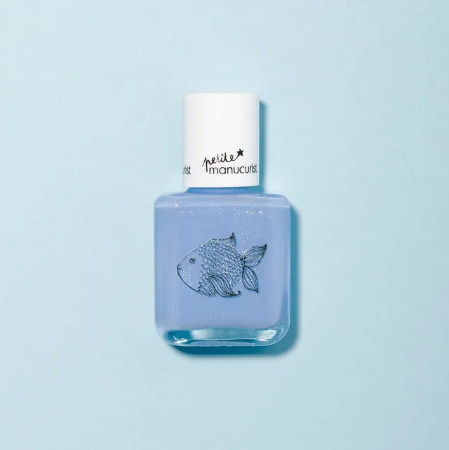 manucurist-kids-pomme-der-fisch-schimmernder-himmelblau-kindernagellack image 1