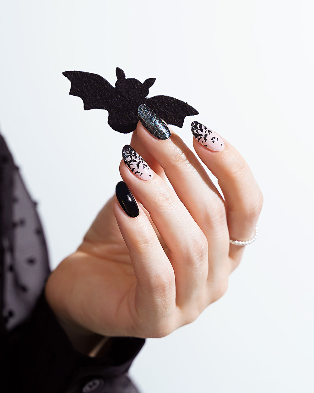 maniko-trick-uv-gel-strips-halloween-manik-re image 3