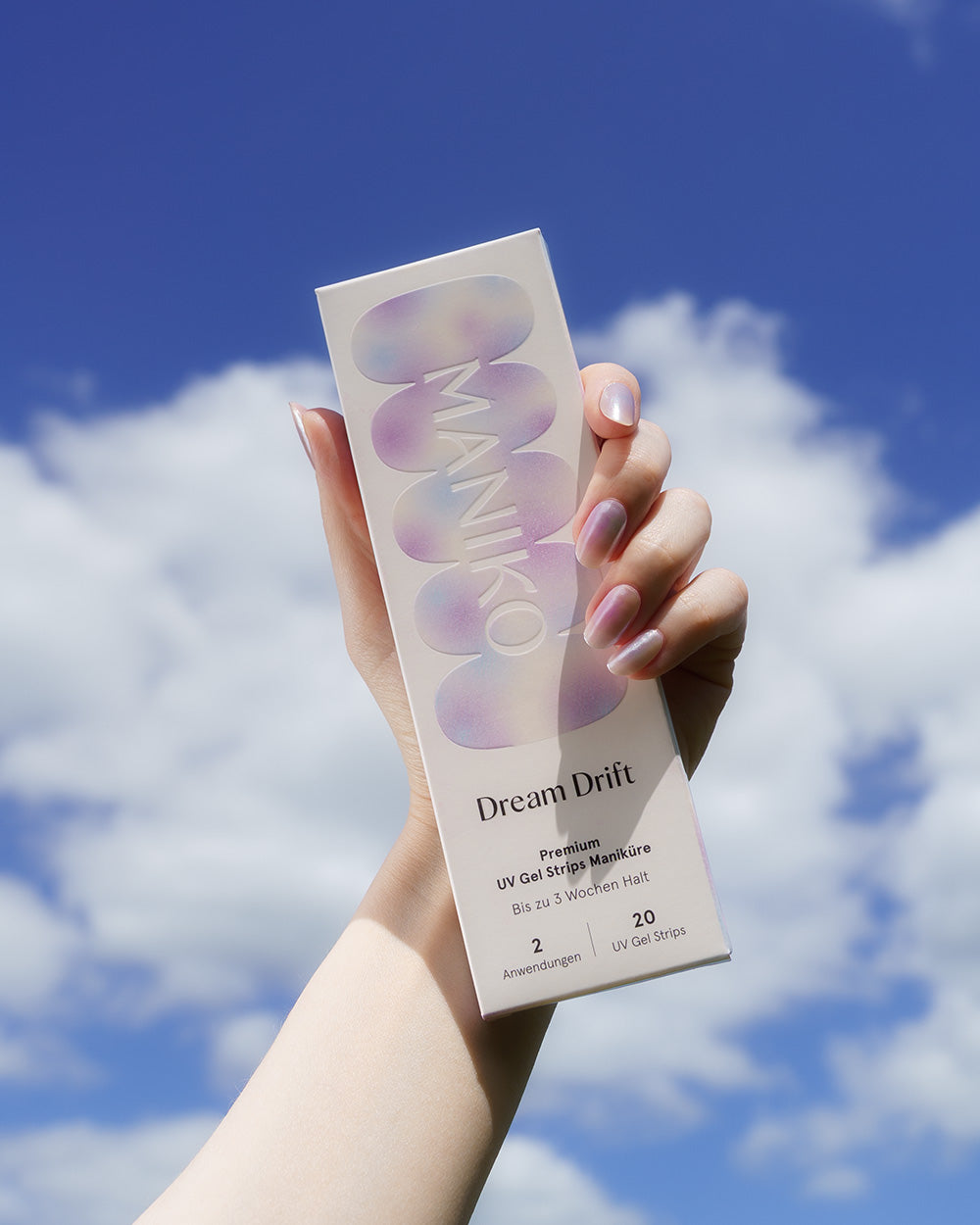 maniko-dream-drift-uv-gel-strips image 5